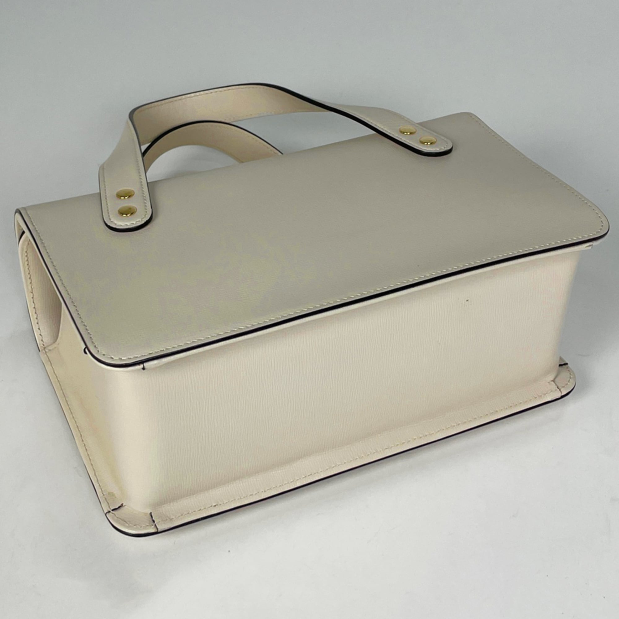 Gucci Horsebit Ivory Leather Handbag (Pre-Owned)