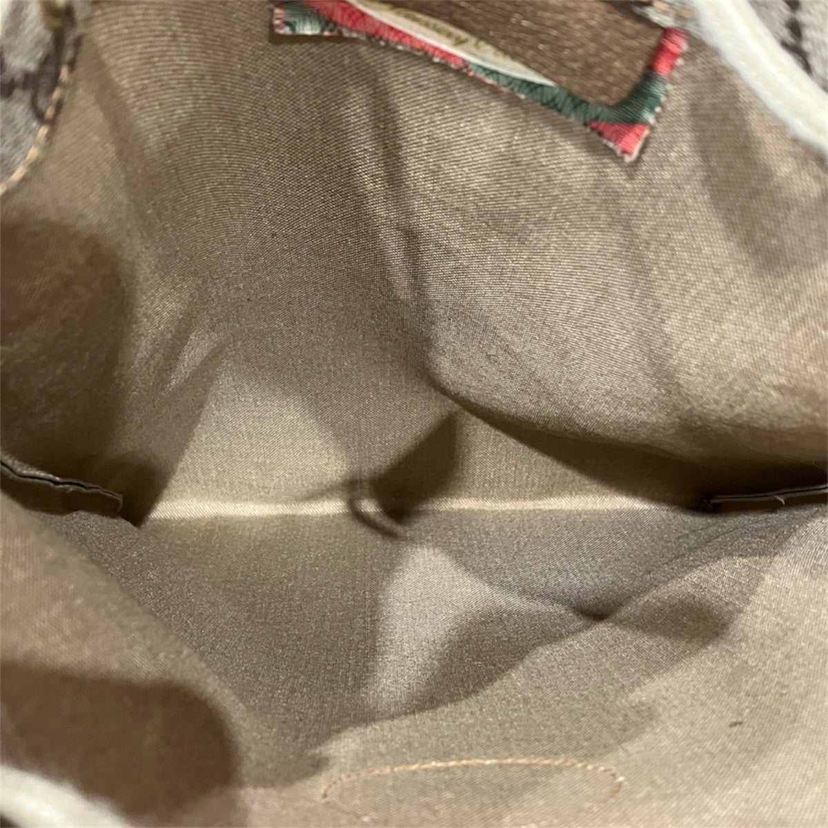 Gucci Beige Pvc Handbag Pouch (Pre-Owned)