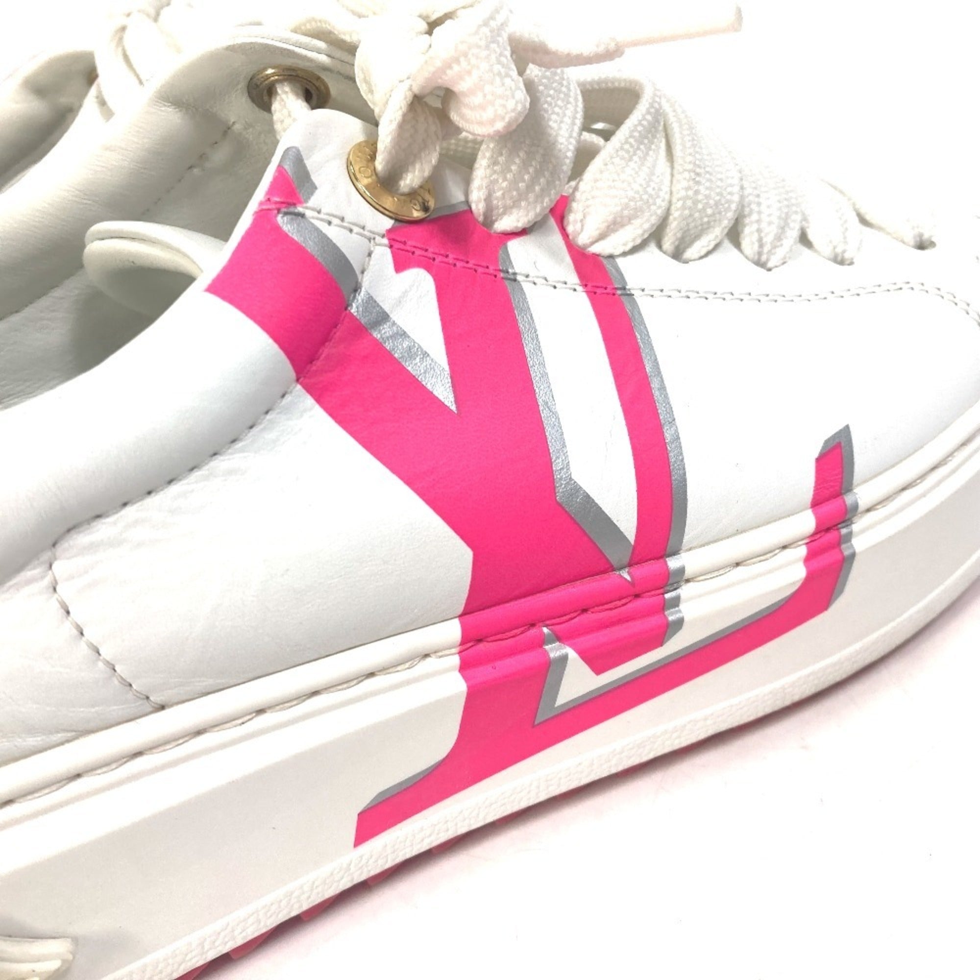 Louis Vuitton Pink White Sneakers (Pre-Owned)