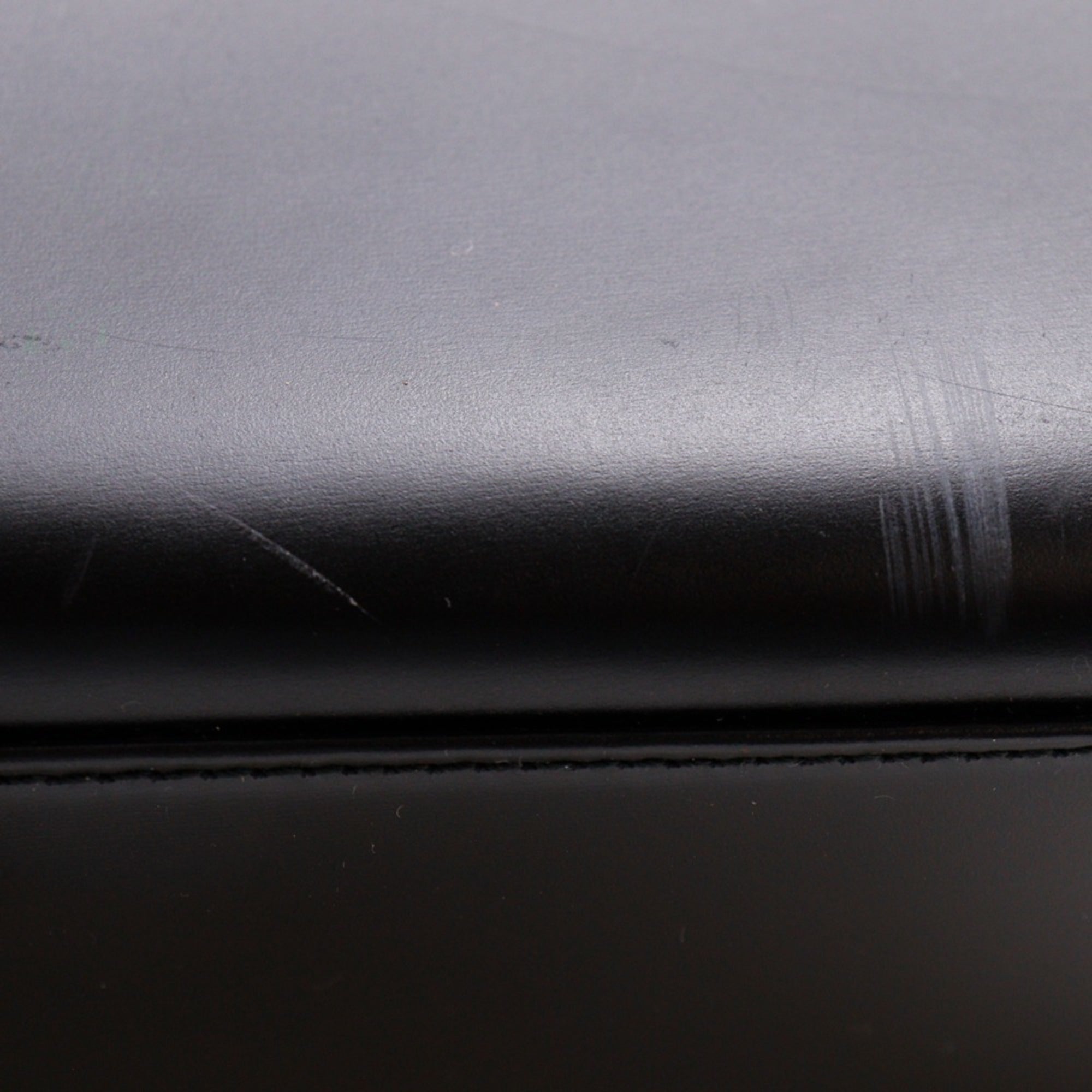 Salvatore Ferragamo Black Leather Tote Bag (Pre-Owned)