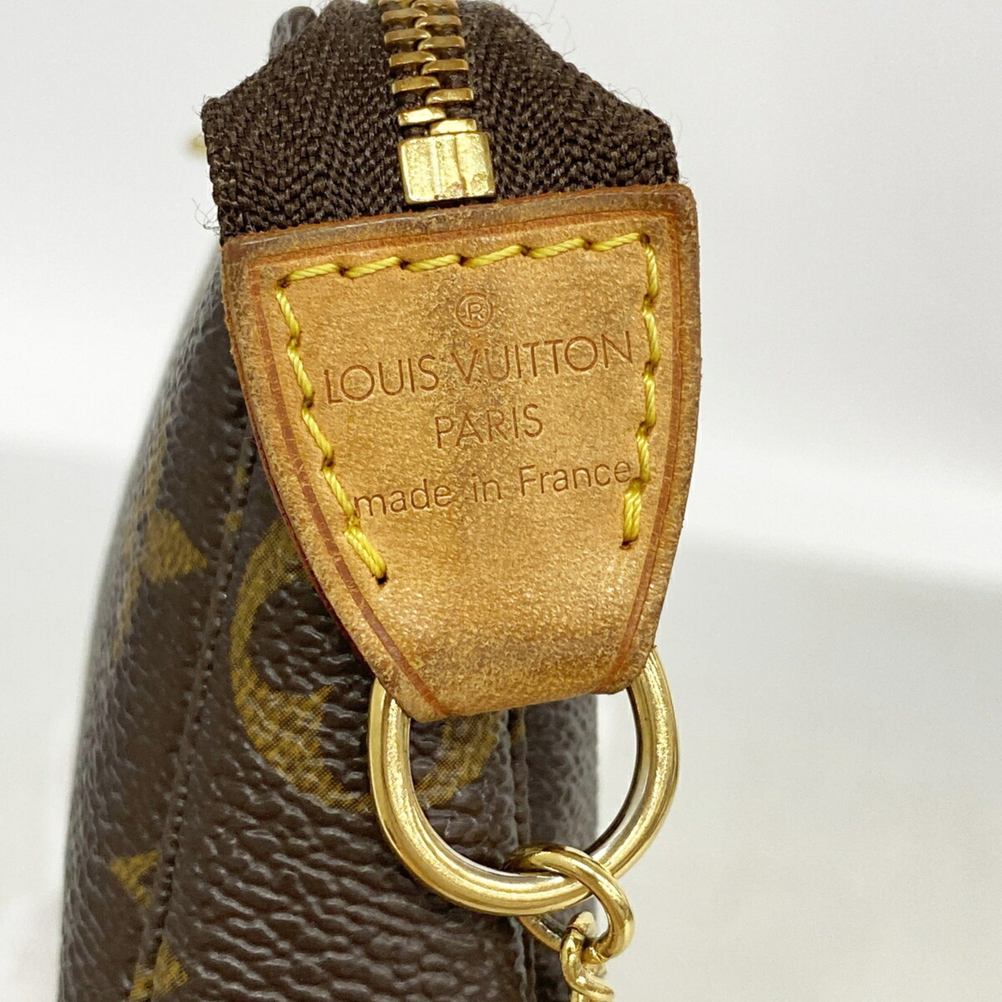 Louis Vuitton Brown Pouch (Pre-Owned)