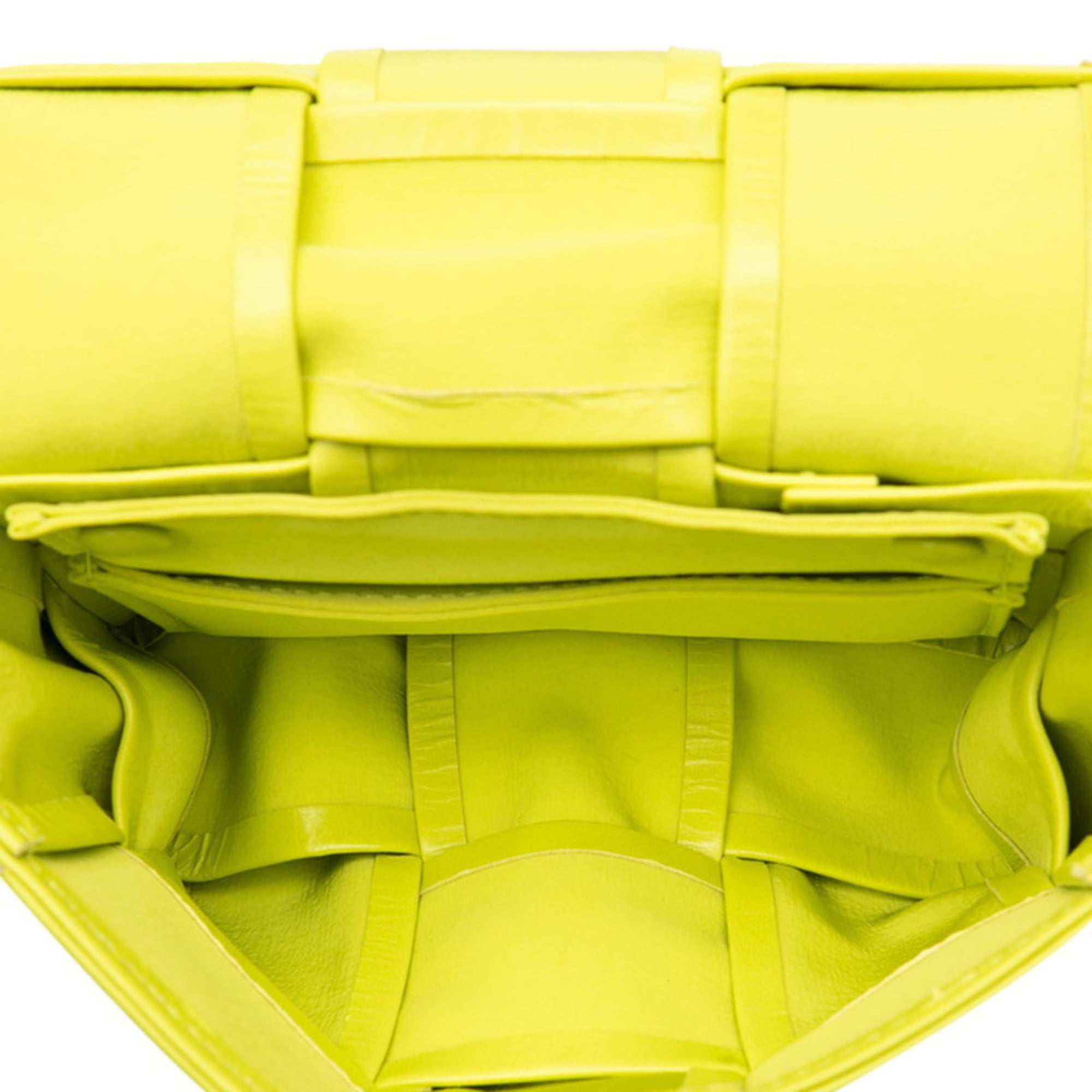 Bottega Veneta Light Green Leather Shoulder Bag (Pre-Owned)
