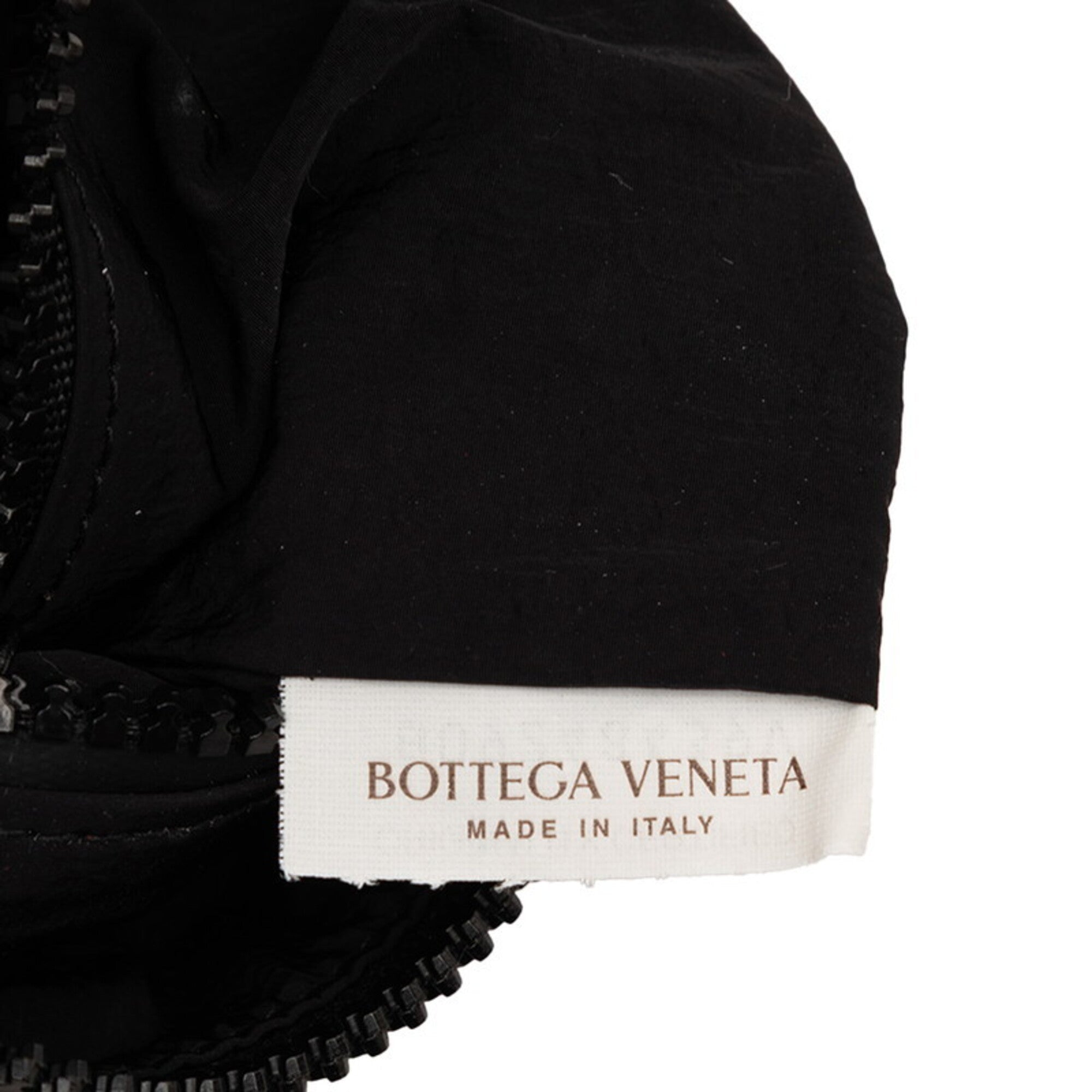 Bottega Veneta Red Color Leather Pouch (Pre-Owned)