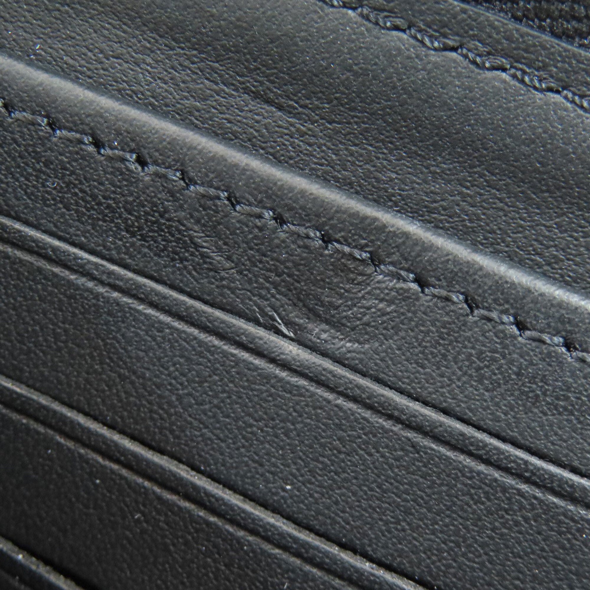 Louis Vuitton Mahina Noir Mahina Leather Long Wallet (Bi-Fold) (Pre-Owned)
