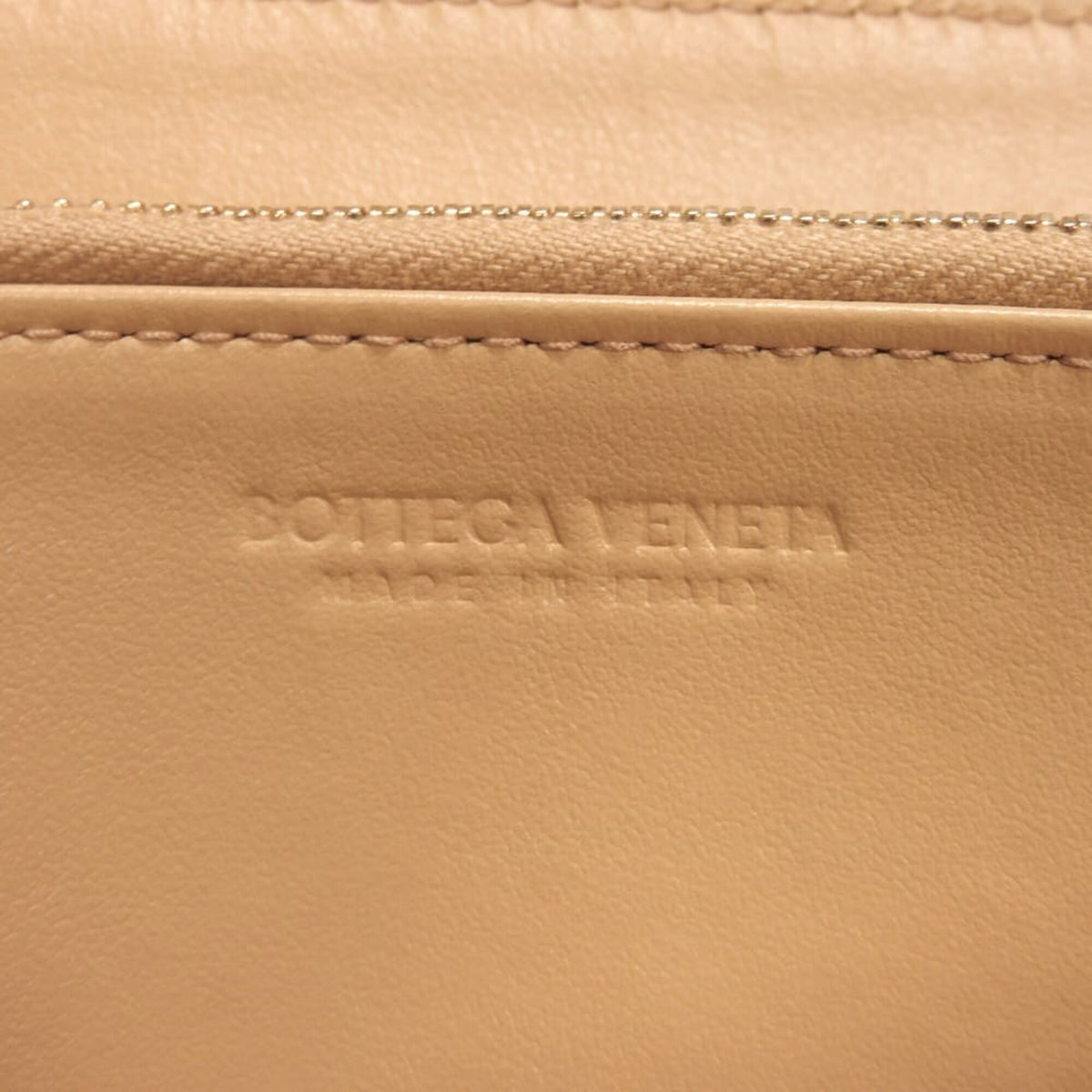 Bottega Veneta Beige Leather Long Wallet (Bi-Fold) (Pre-Owned)