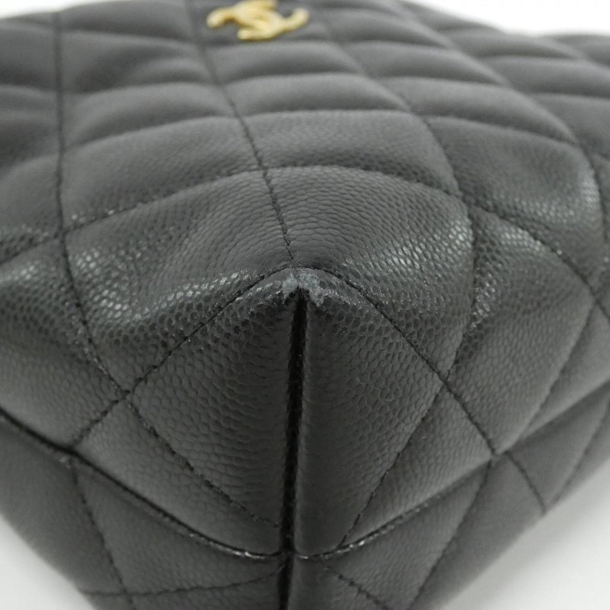 Chanel Black Grained Calfskin Handbag Shoulder Bag (Pre-Owned)