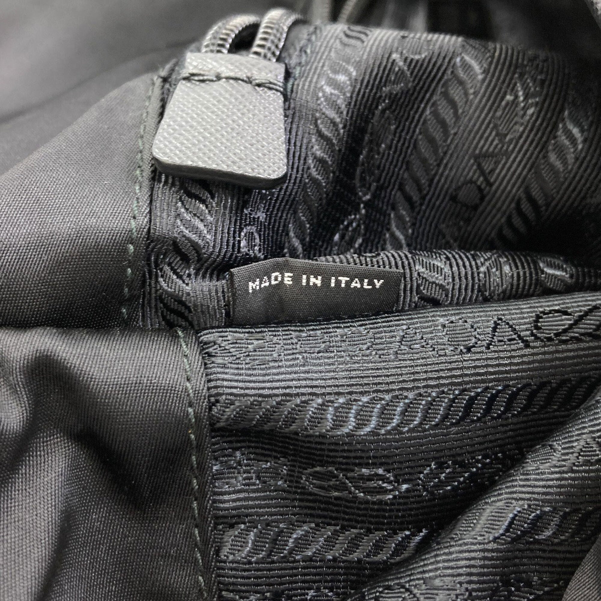 Prada Black Nylon Shoulder Bag (Pre-Owned)