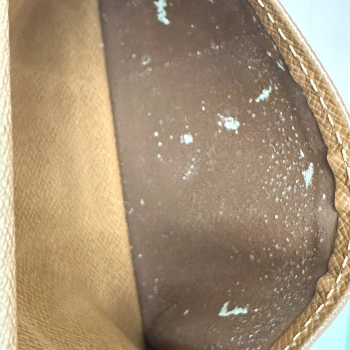 Louis Vuitton Brown Monogram Canvas Wallet (Bi-Fold) (Pre-Owned)