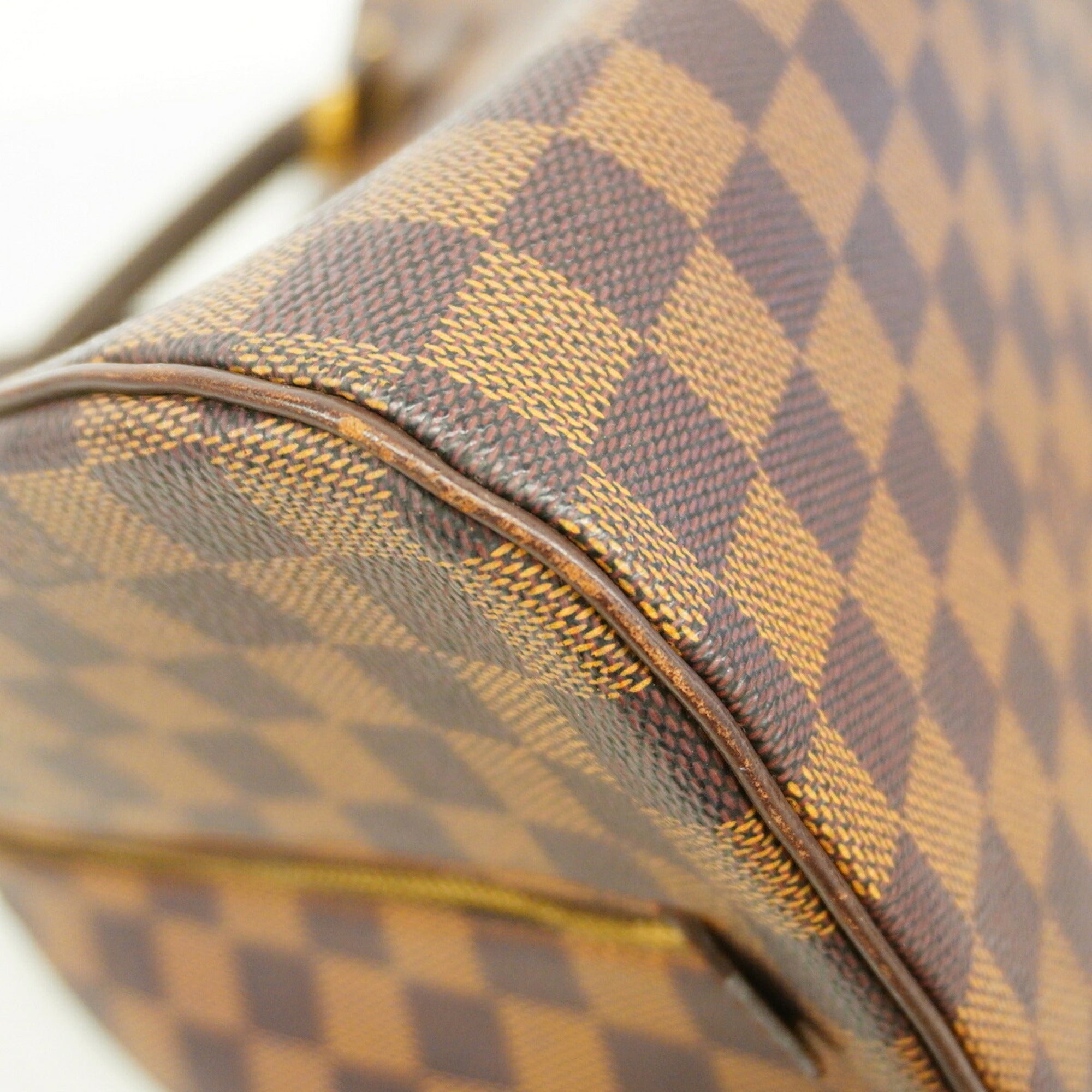 Louis Vuitton Ebene Handbag (Pre-Owned)