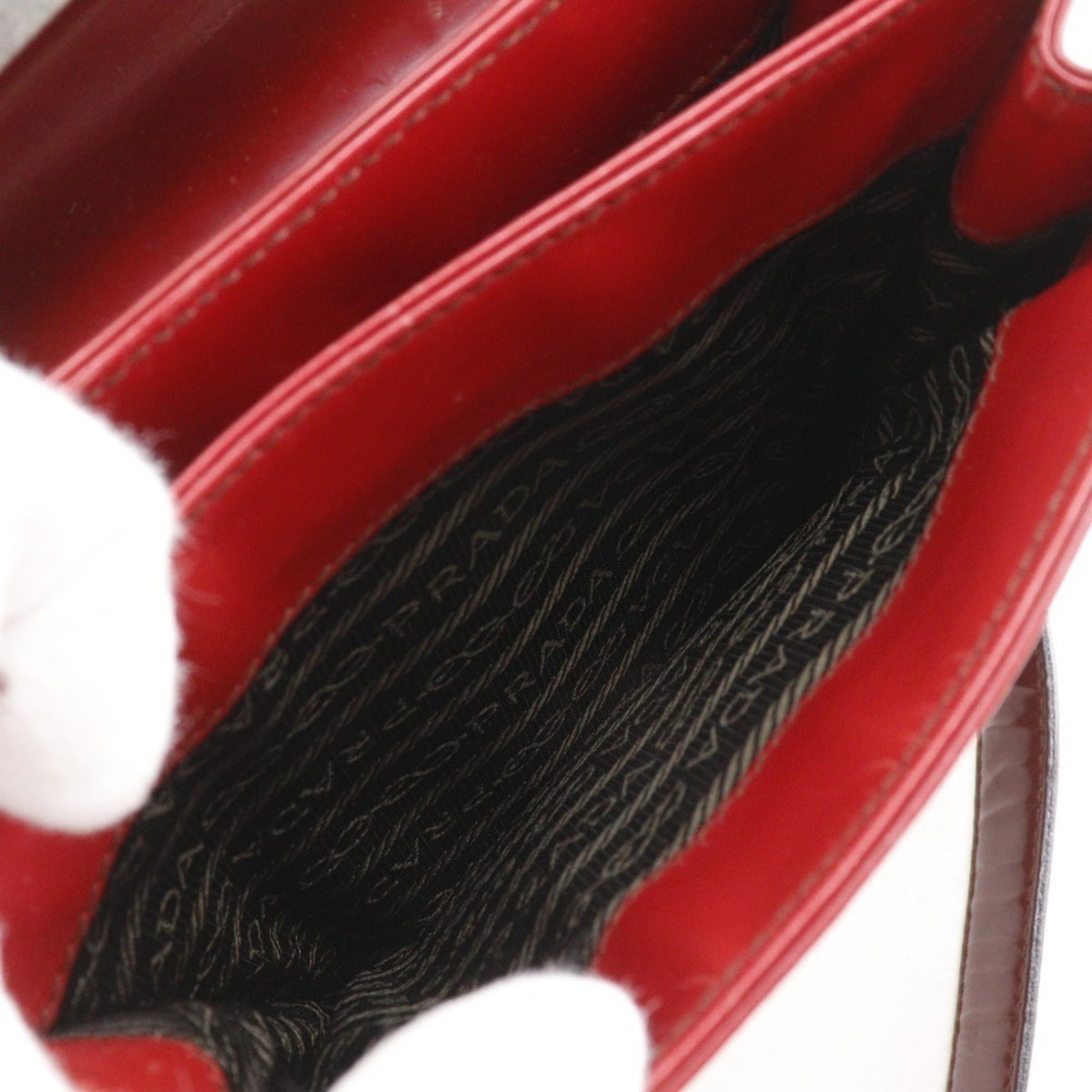 Prada Red Color Shoulder Bag (Pre-Owned)