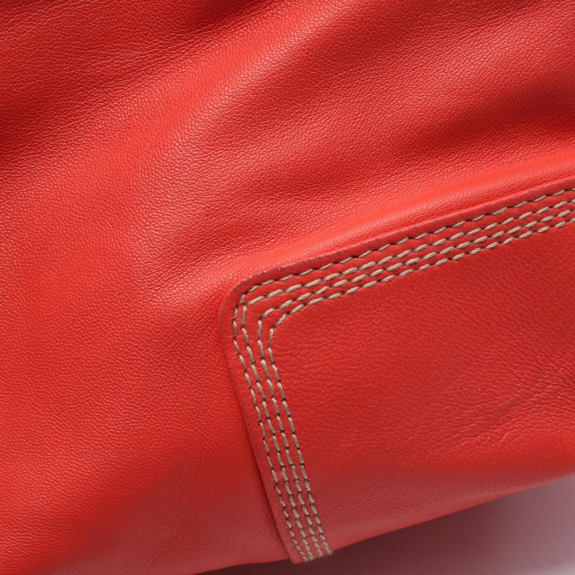 Loewe Red Color Leather Handbag (Pre-Owned)