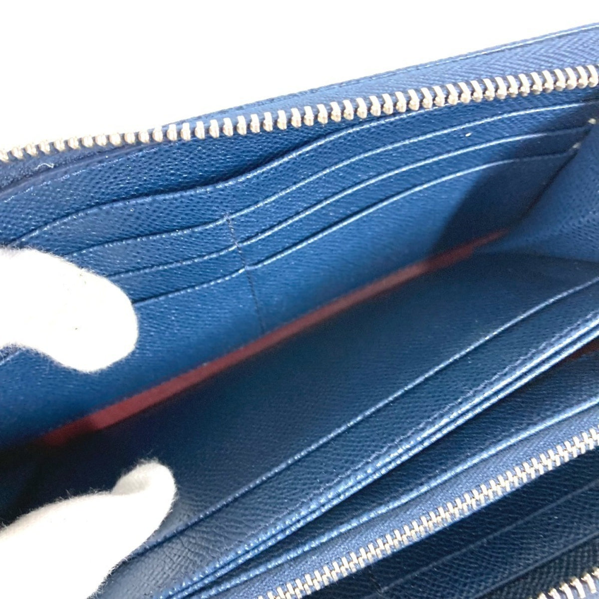 Bvlgari Blue Leather Long Wallet (Bi-Fold) (Pre-Owned)