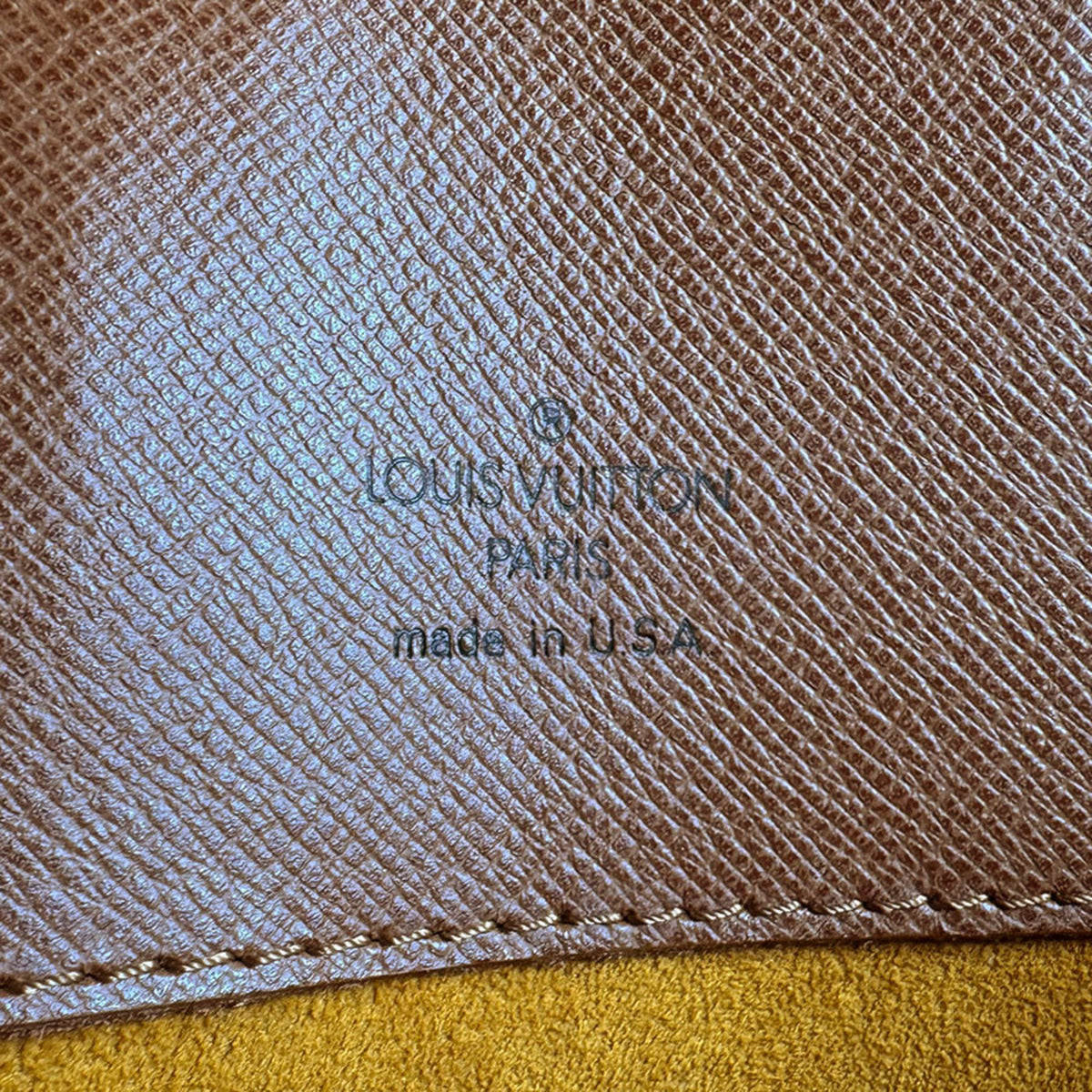 Louis Vuitton Brown Monogram Shoulder Bag (Pre-Owned)
