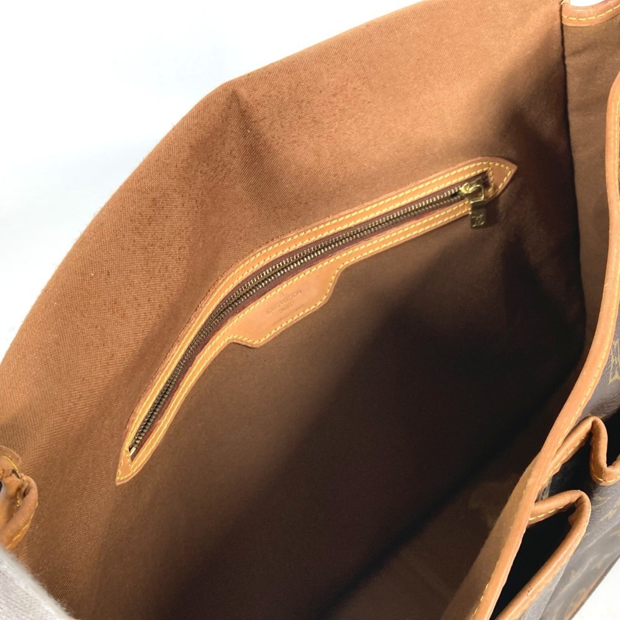 Louis Vuitton Brown Monogram Messenger Bag Shoulder Bag (Pre-Owned)