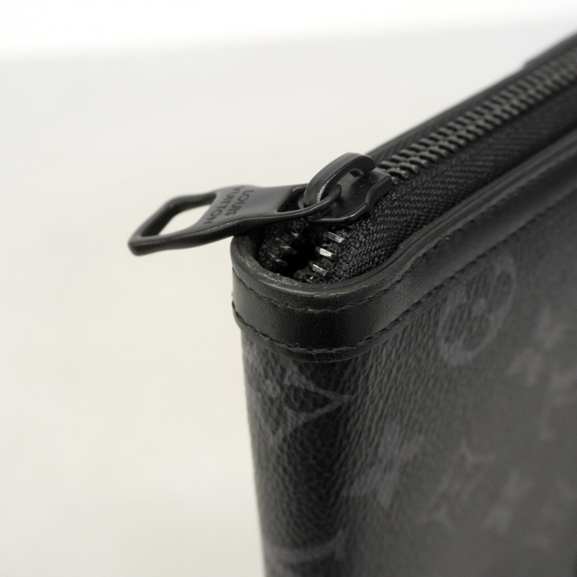 Louis Vuitton Black Long Wallet (Bi-Fold) (Pre-Owned)