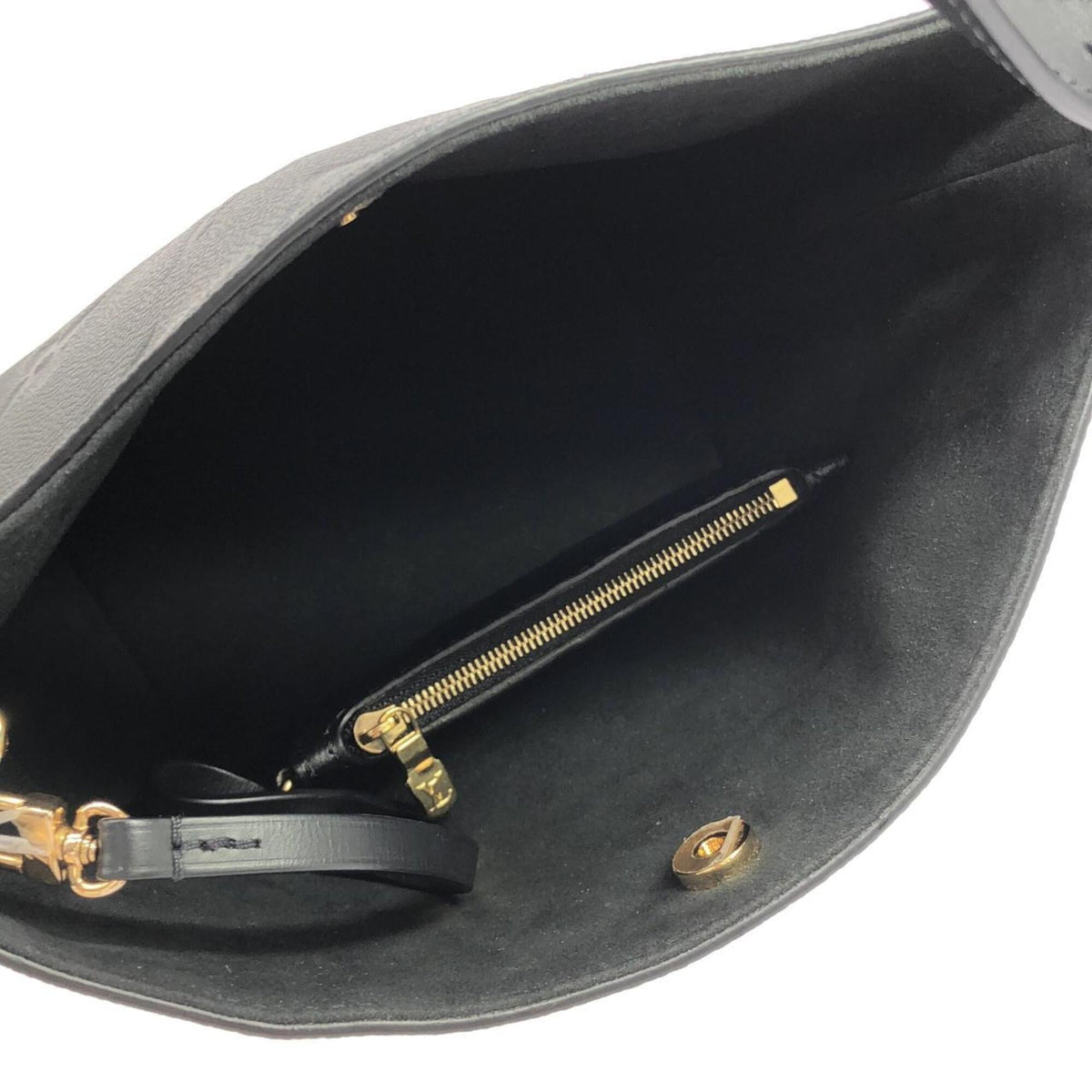 Louis Vuitton Black Leather Handbag (Pre-Owned)