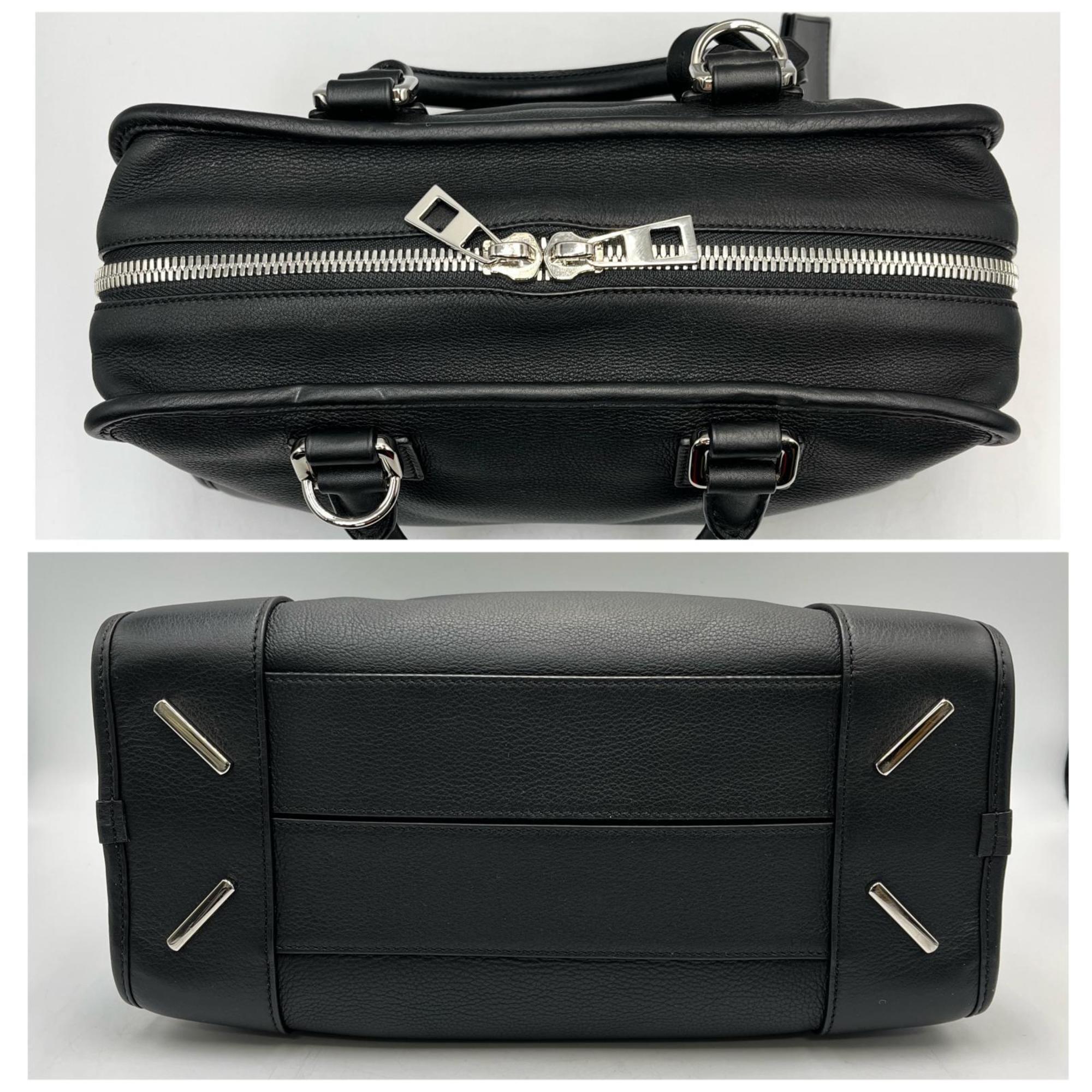 Loewe Black Leather Handbag Shoulder Bag (Pre-Owned)