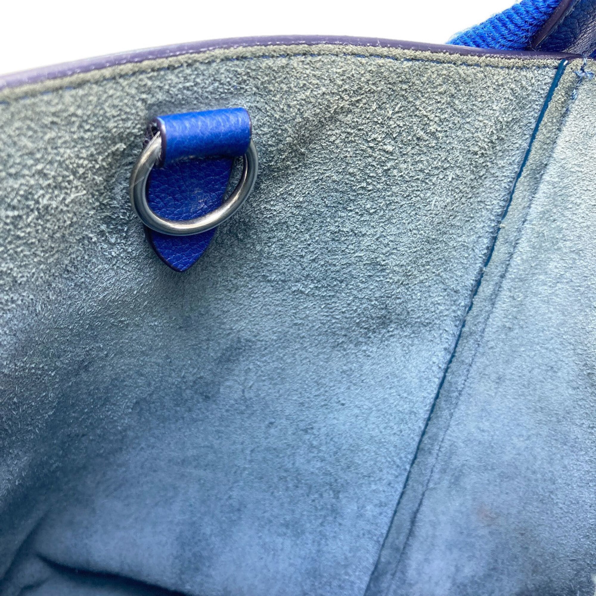 Celine Blue Leather Shoulder Bag (Pre-Owned)