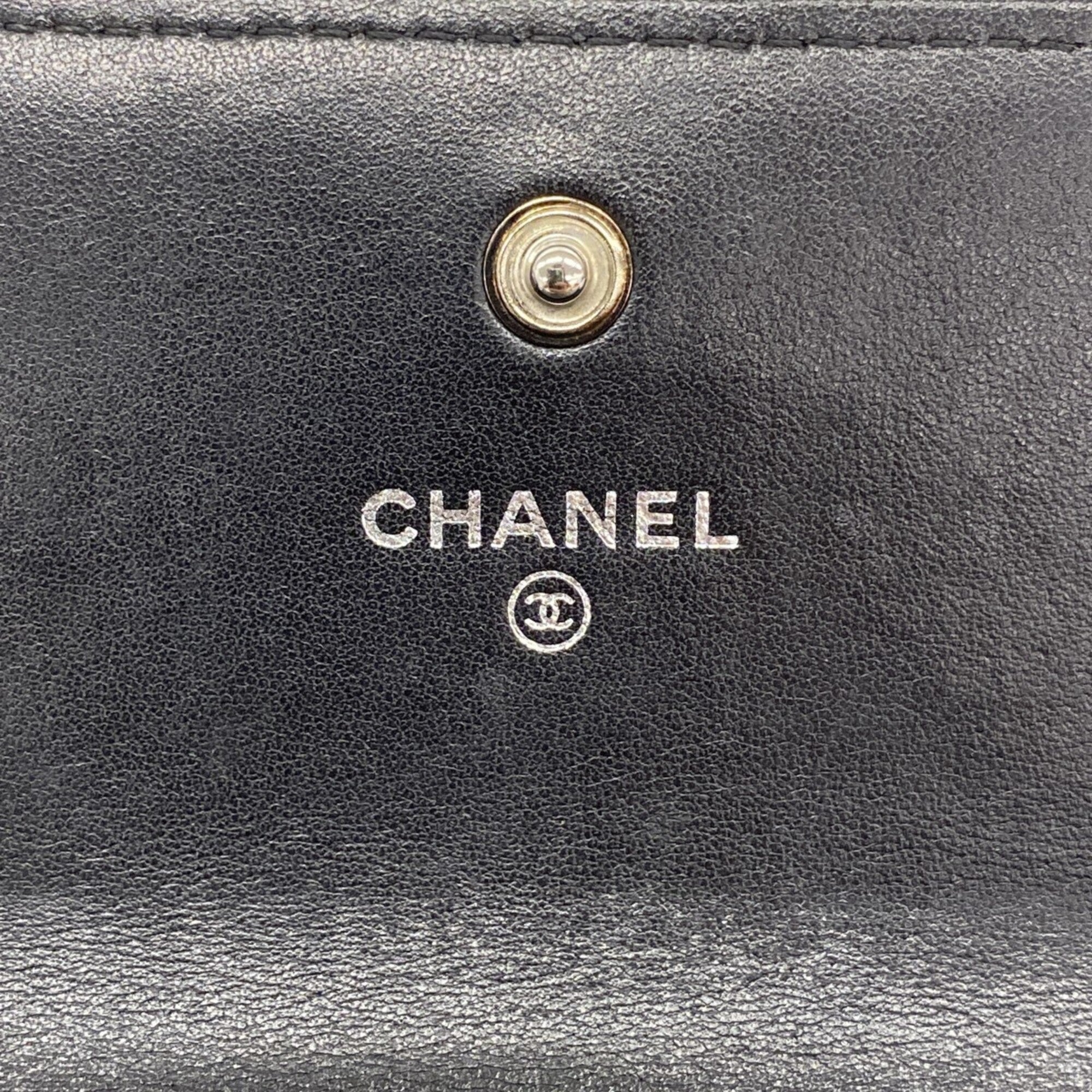 Chanel Black Leather Long Wallet (Bi-Fold) (Pre-Owned)