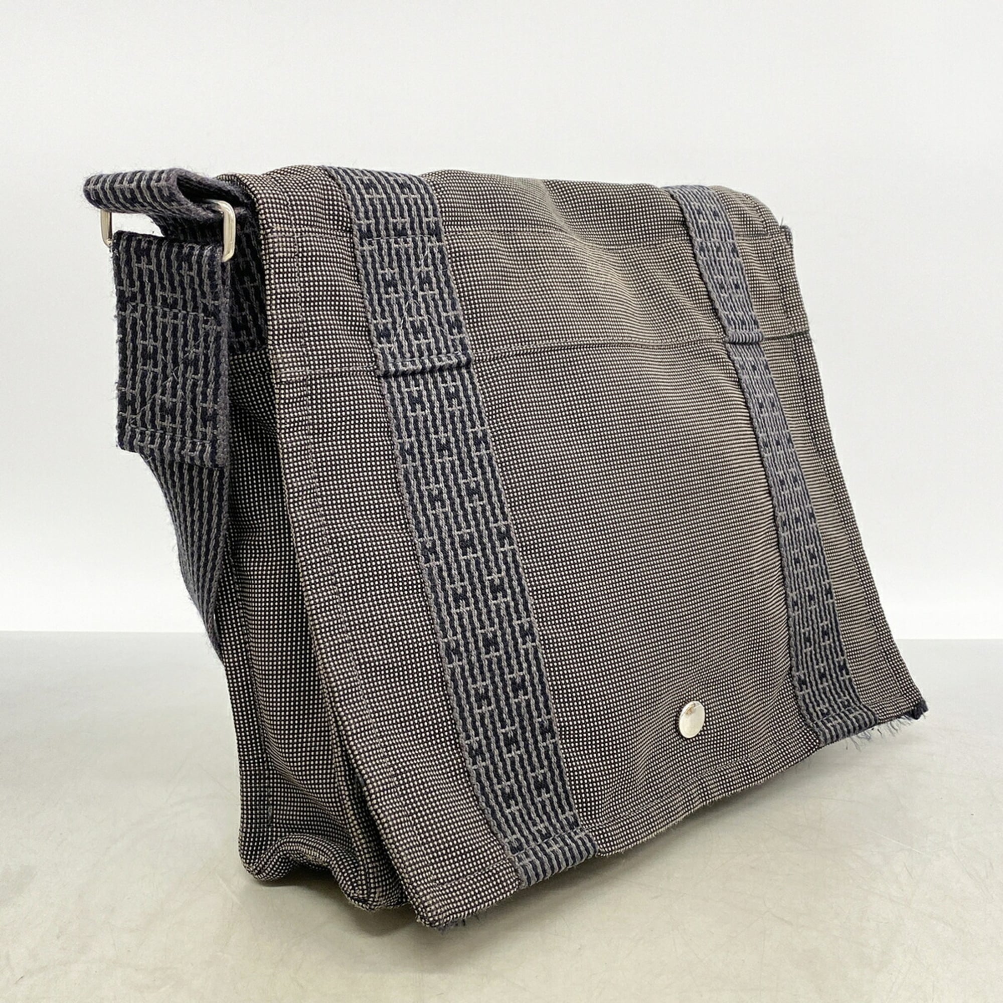 Hermes Gray Nylon Shoulder Bag (Pre-Owned)