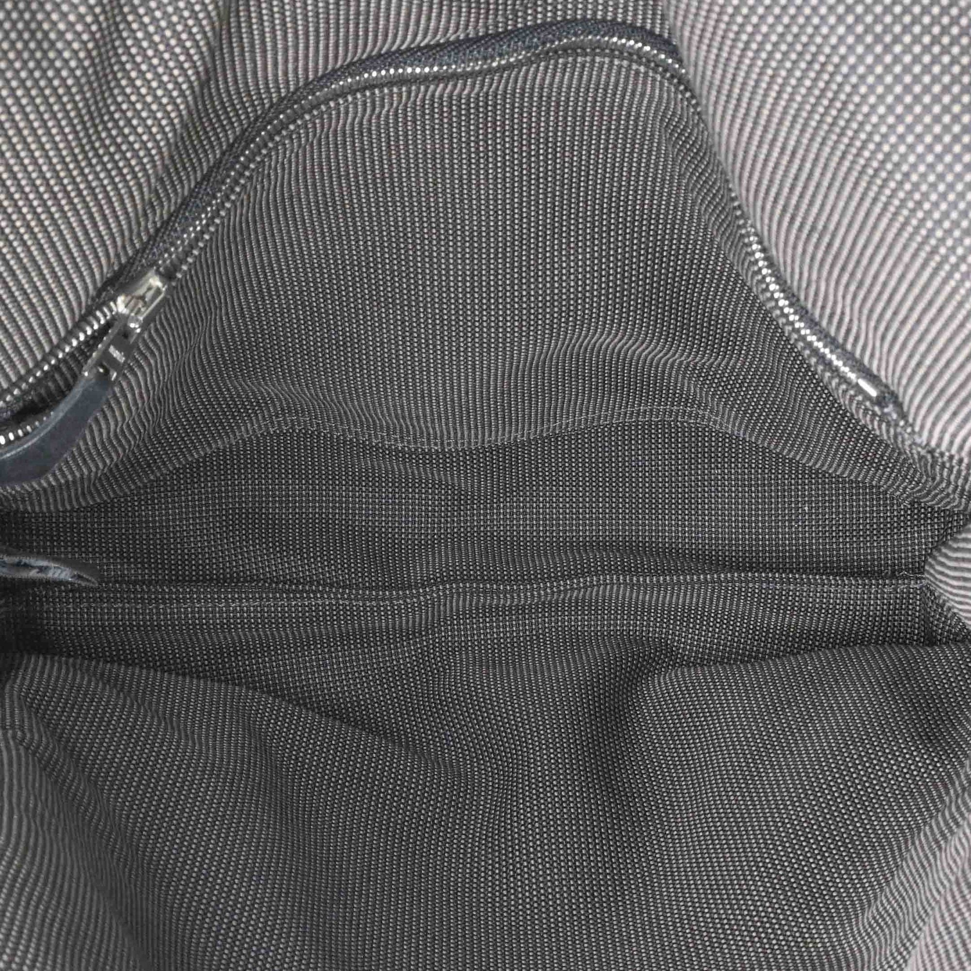 Hermes Gray Nylon Canvas Shoulder Bag (Pre-Owned)