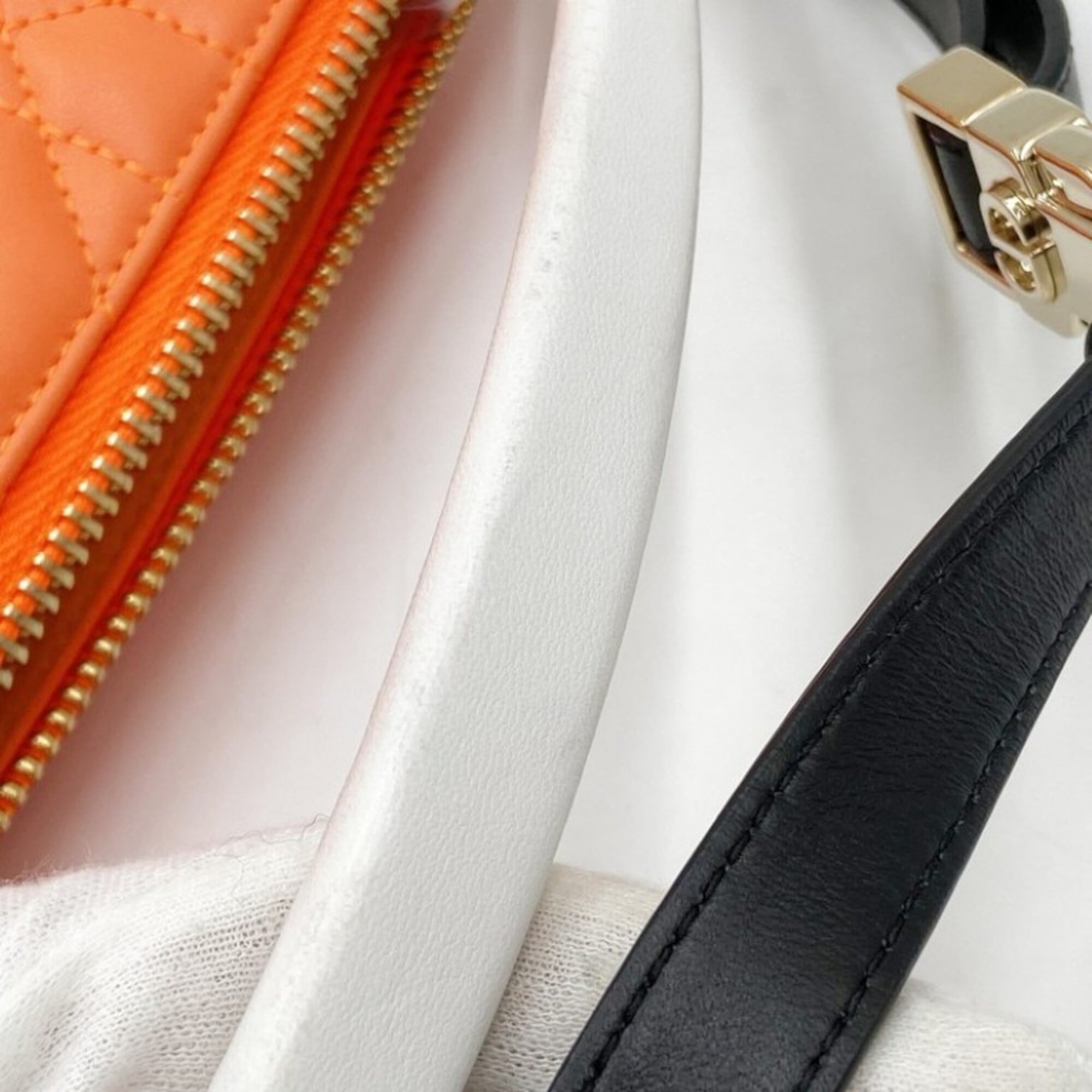 Christian Dior Orange White Leather Pochette Shoulder Bag (Pre-Owned)