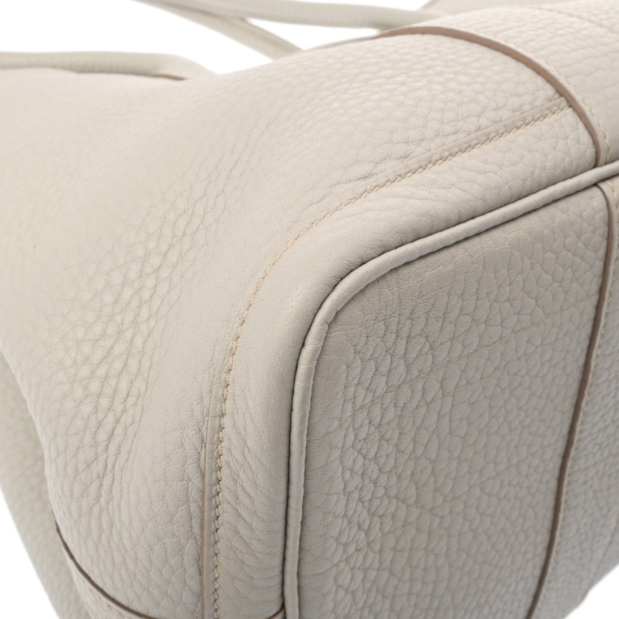 Hermes Pearl Gray Negonda Leather Handbag (Pre-Owned)