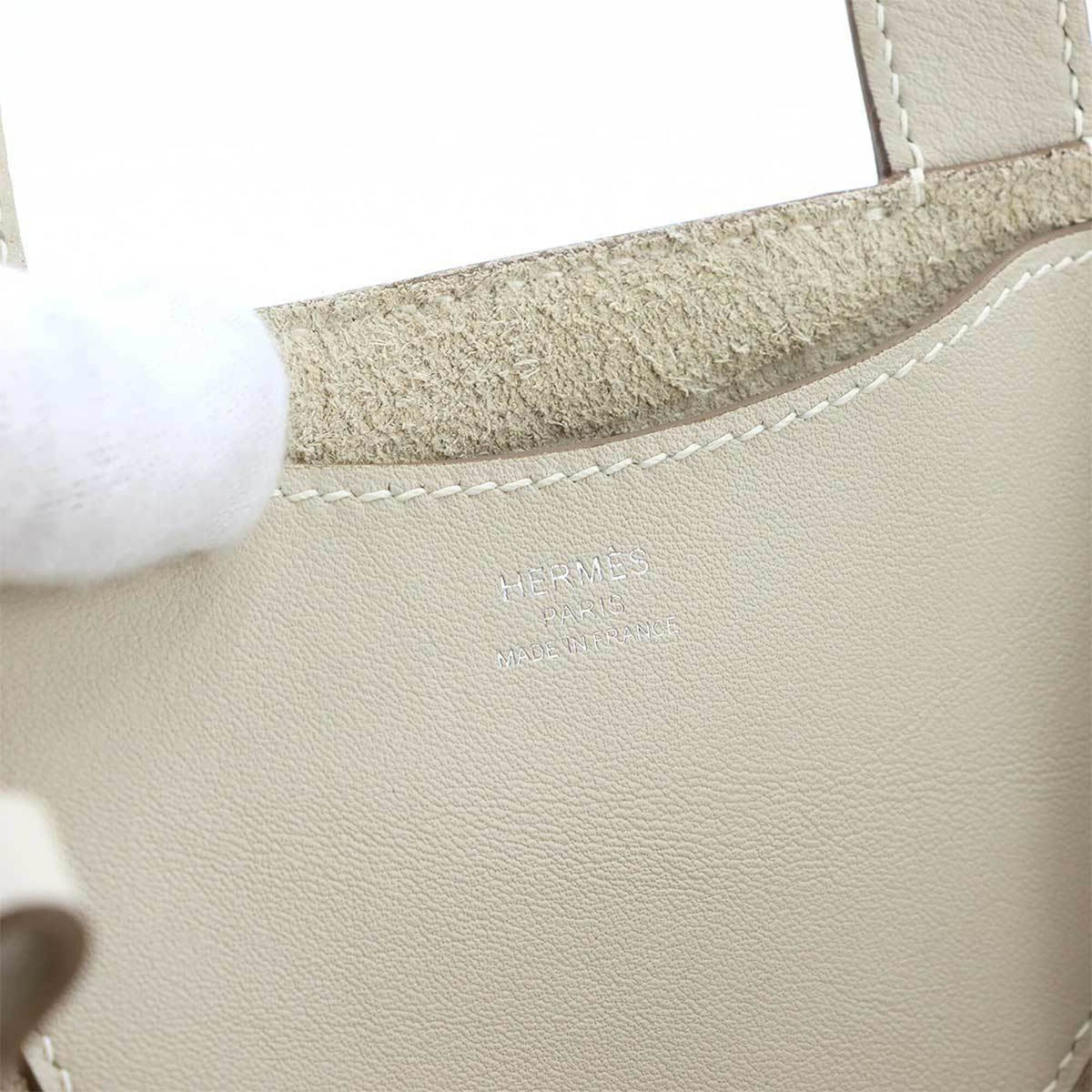 Hermes White Taurillon Clemence Leather Swift Leather Handbag (Pre-Owned)