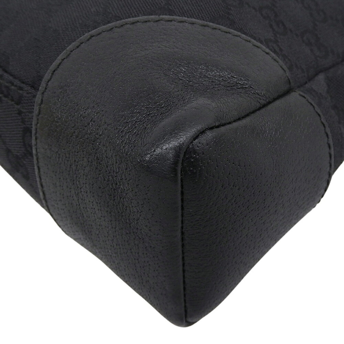 Gucci Gg Canvas Black Gg Canvas Leather Shoulder Bag (Pre-Owned)