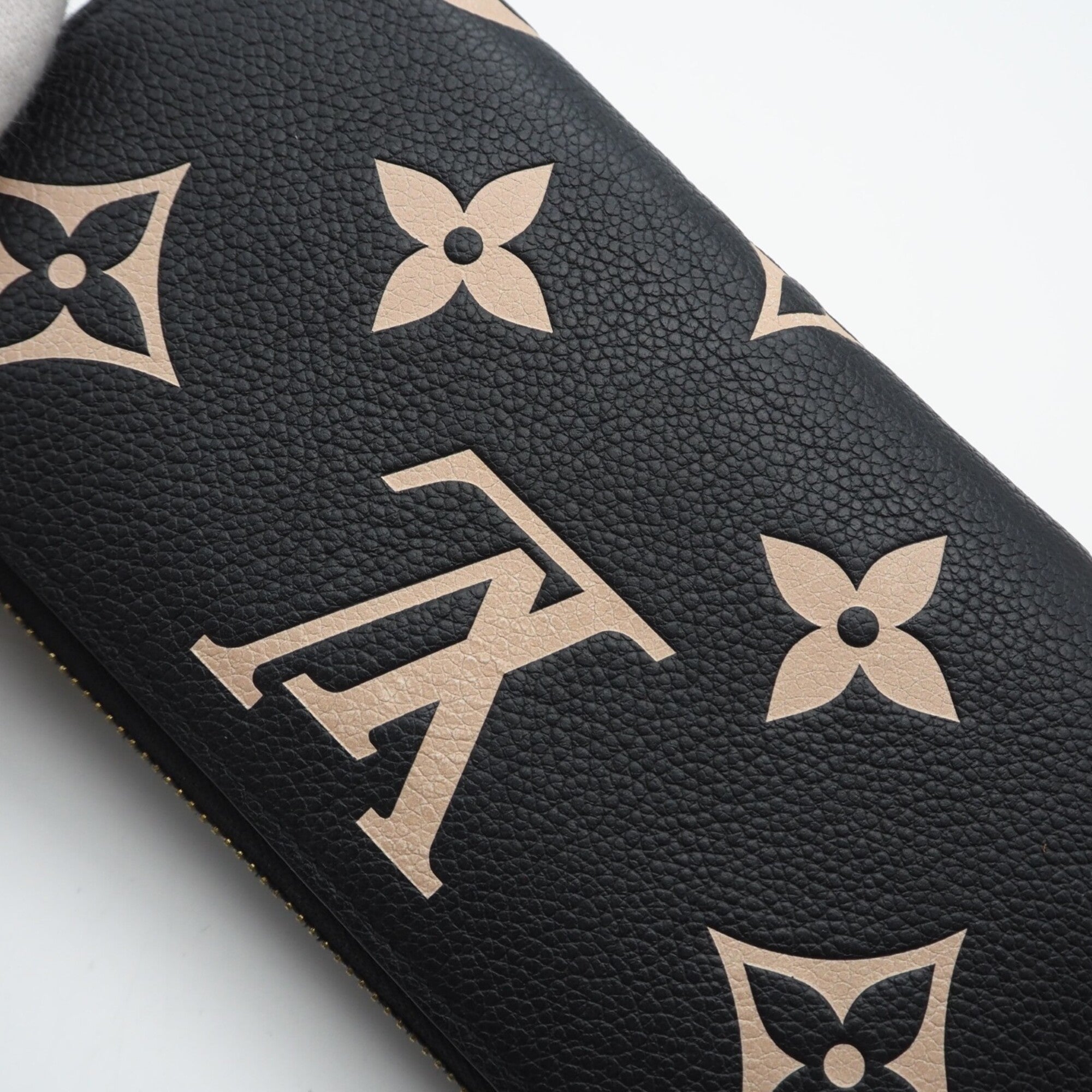 Louis Vuitton Monogram Empreinte Beige Black Long Wallet (Bi-Fold) (Pre-Owned)