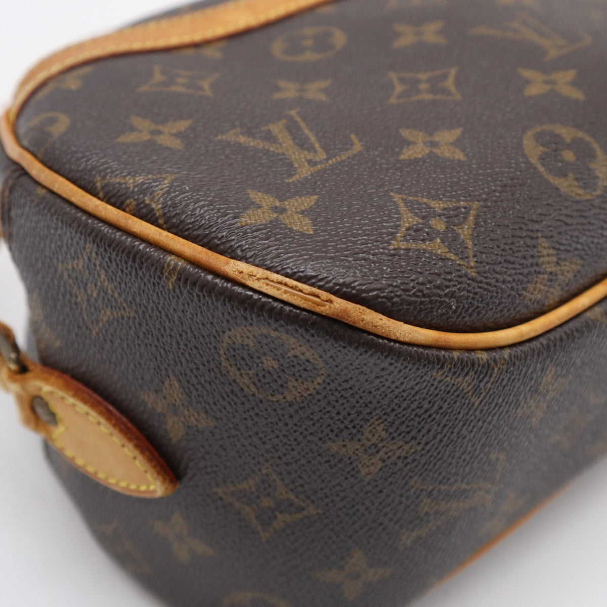 Louis Vuitton Brown Coated Canvas Leather Shoulder Bag (Pre-Owned)