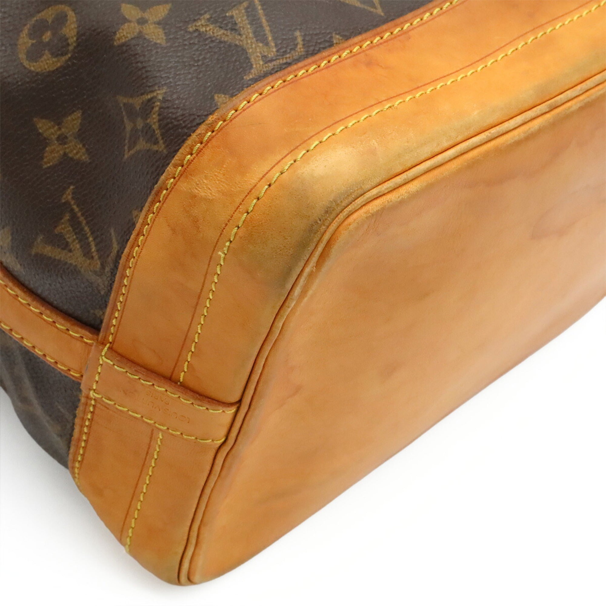 Louis Vuitton Brown Monogram Monogram Shoulder Bag (Pre-Owned)