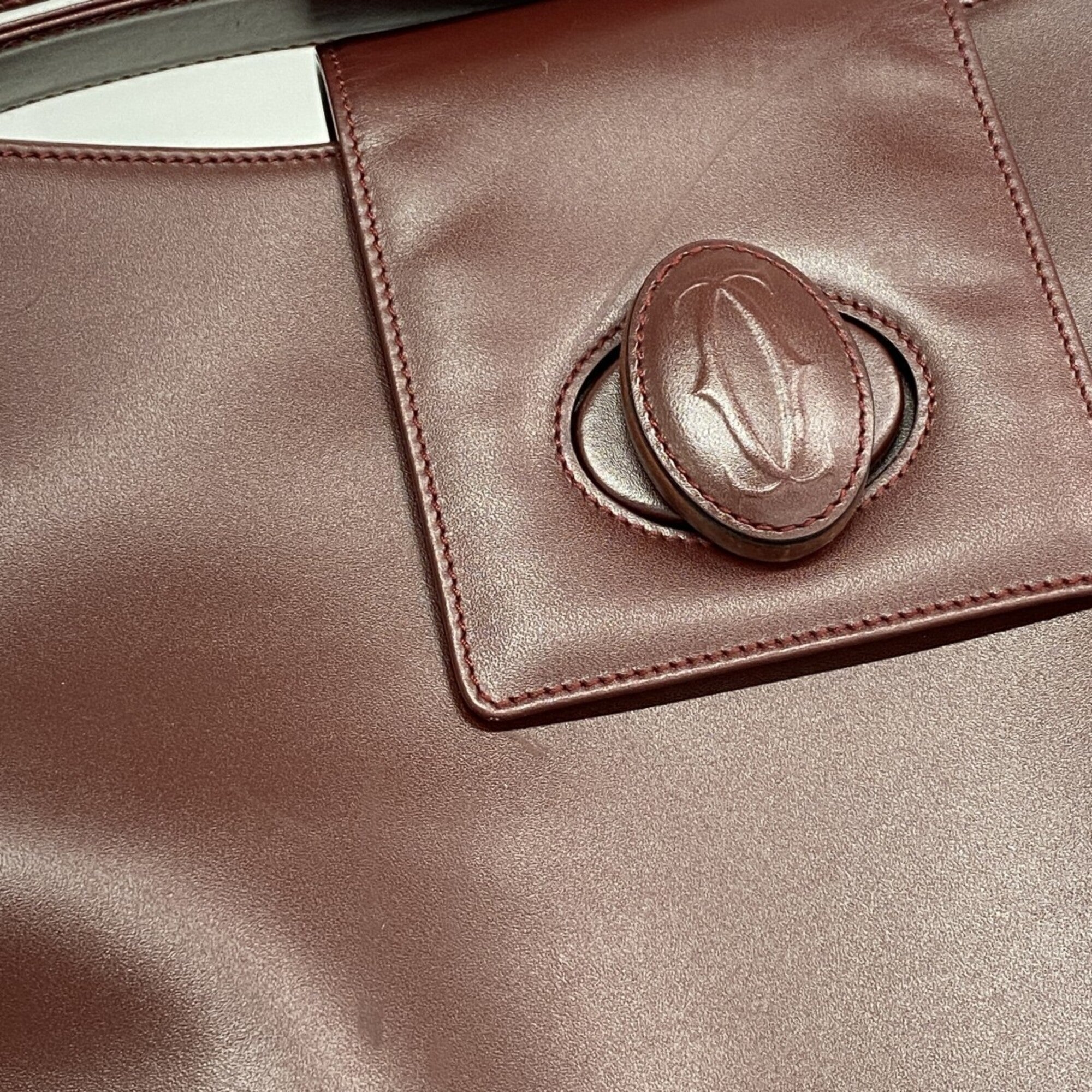 Cartier Bordeaux Leather Shoulder Bag (Pre-Owned)