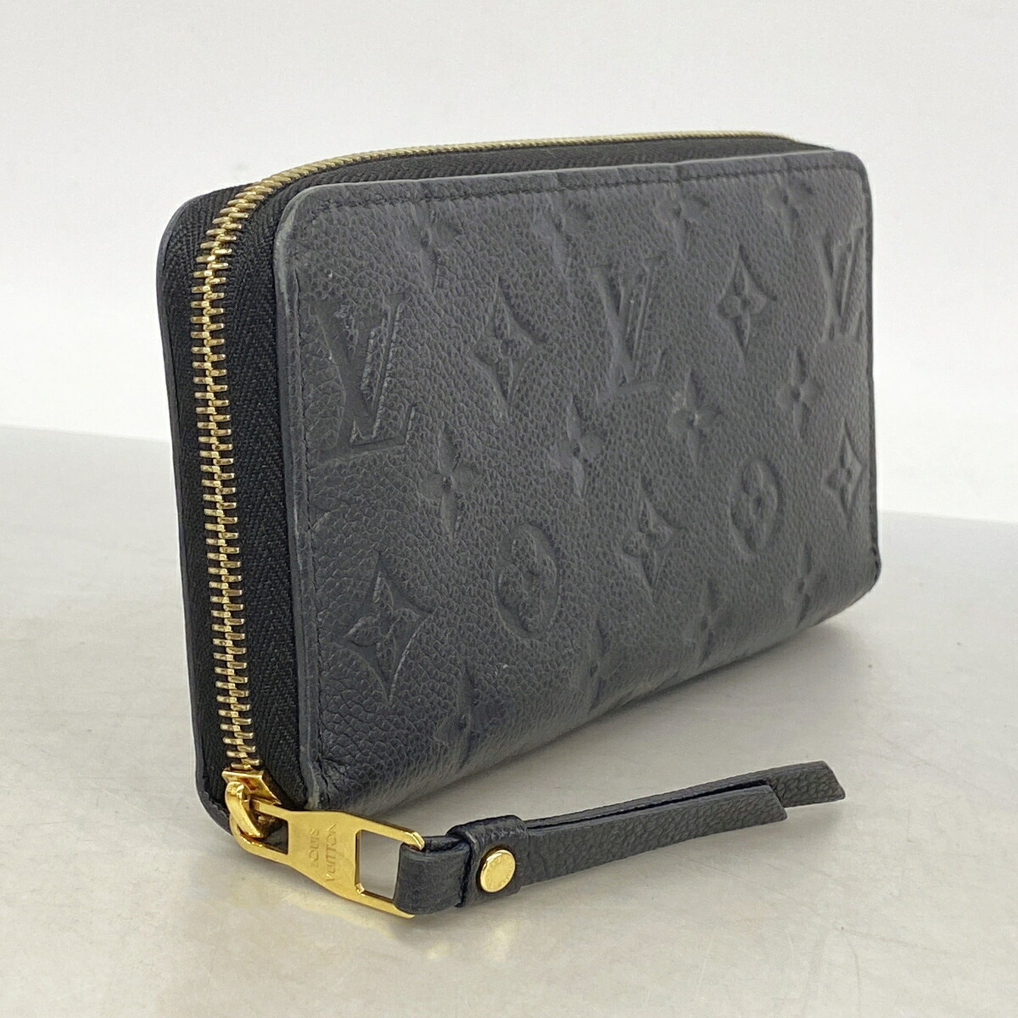 Louis Vuitton Noir Long Wallet (Bi-Fold) (Pre-Owned)