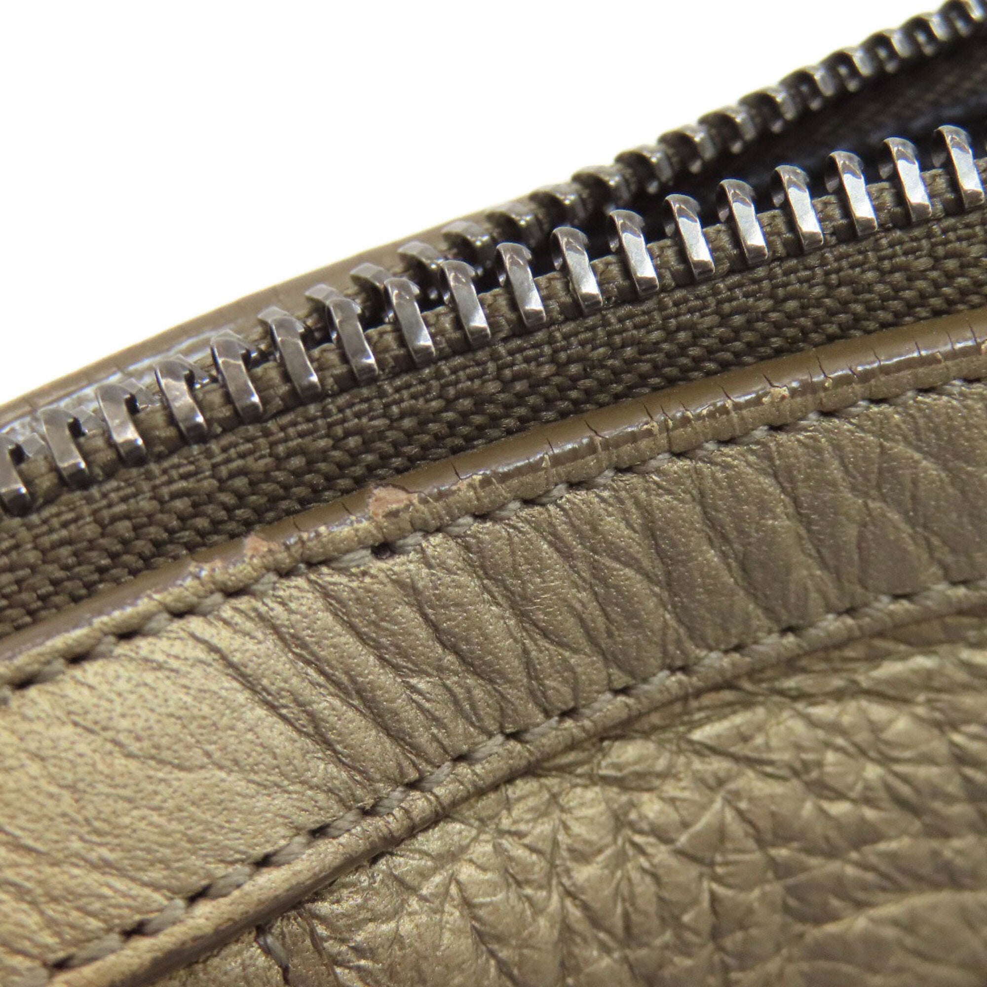 Loewe Gold Leather Handbag (Pre-Owned)