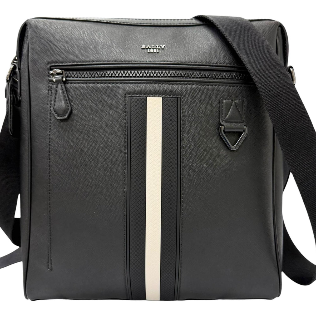 Bally Black Leather Crossbody Bag Shoulder Bag (Pre-Owned)