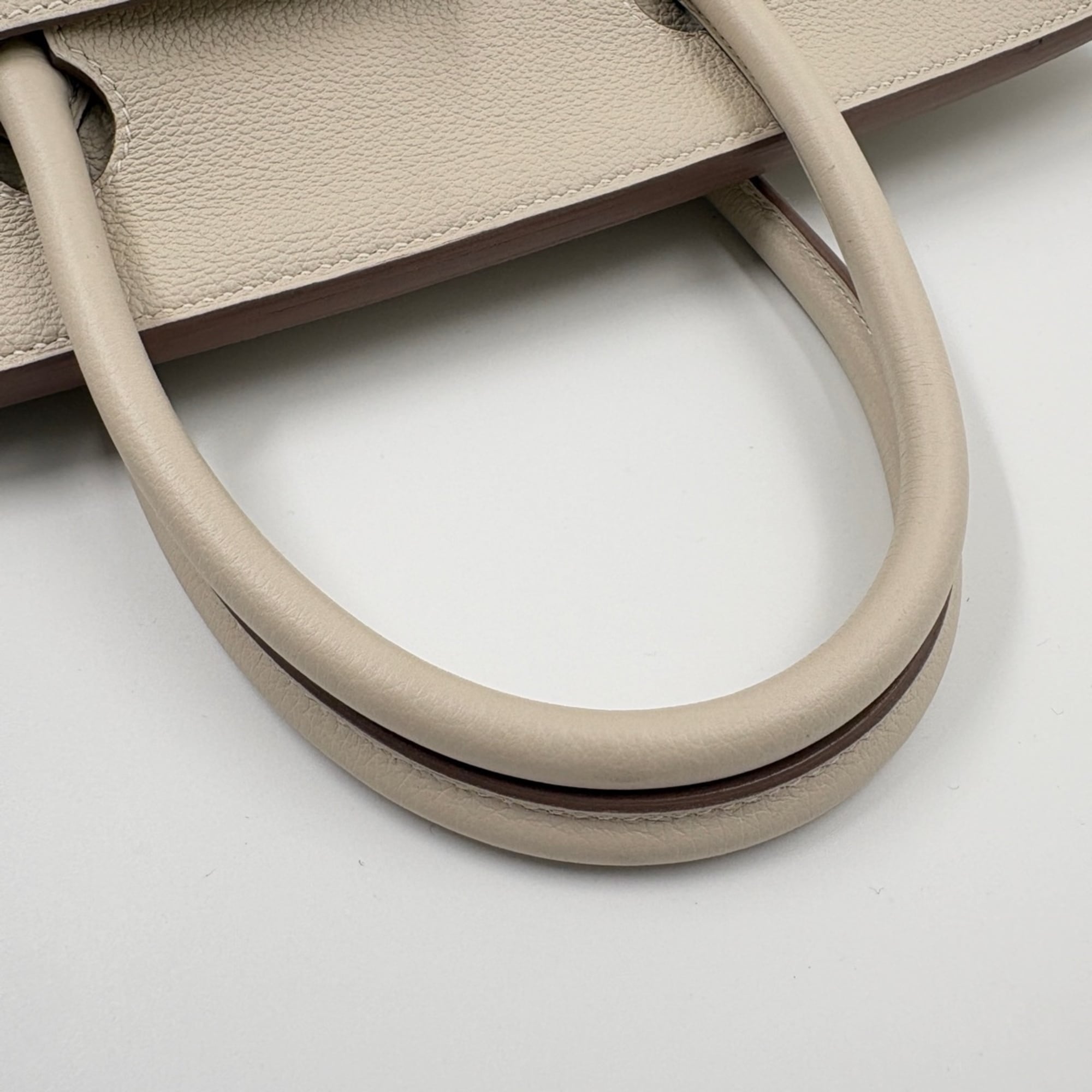 Hermes Birkin Beige Handbag (Pre-Owned)