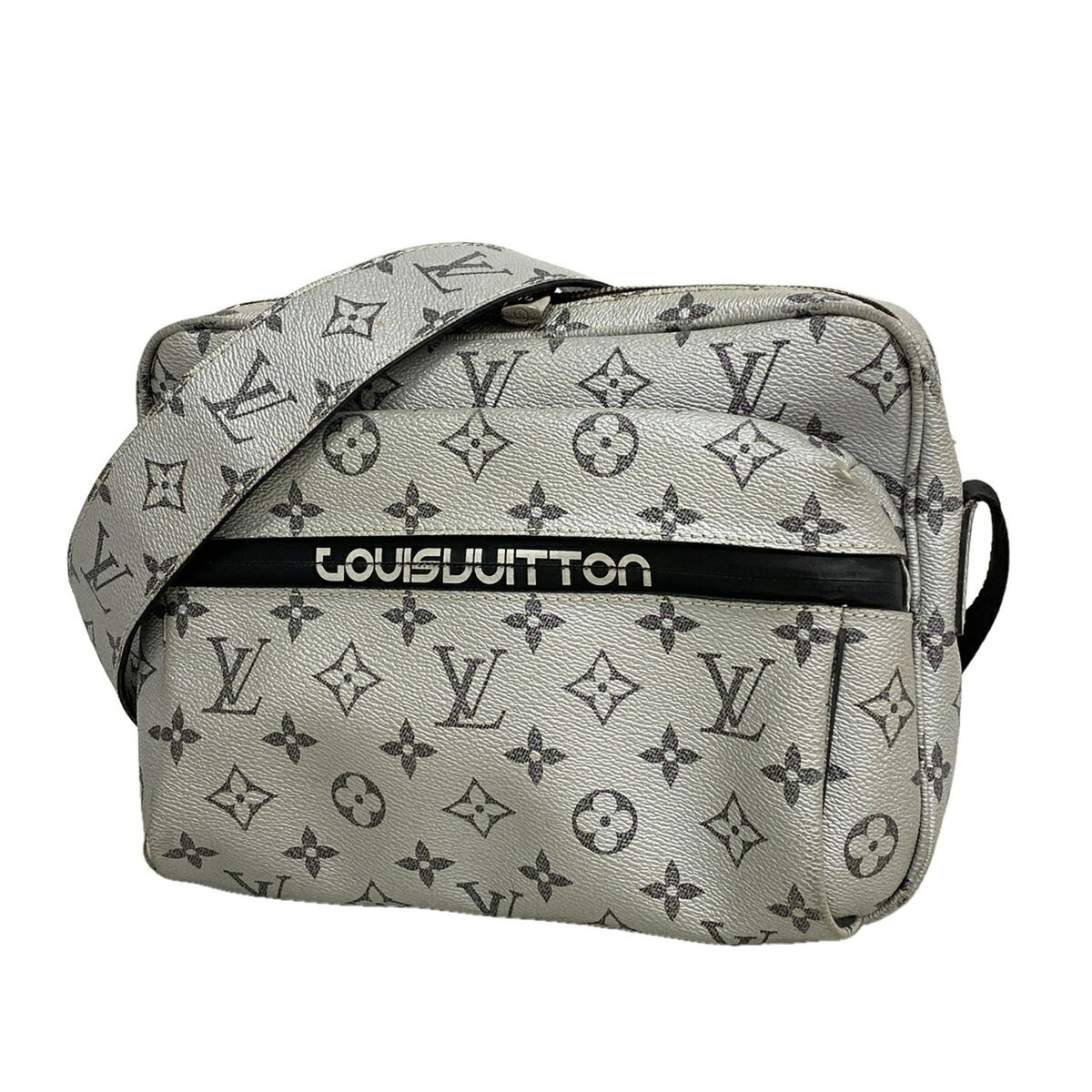 Louis Vuitton Silver Shoulder Bag (Pre-Owned)