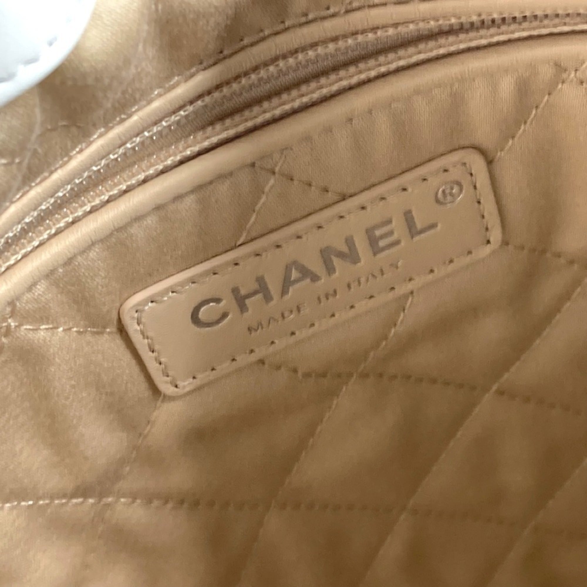 Chanel Black White Leather Backpack (Pre-Owned)