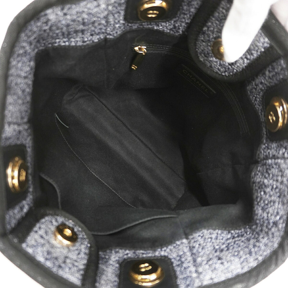Chanel Gray Raffia Tote Bag (Pre-Owned)
