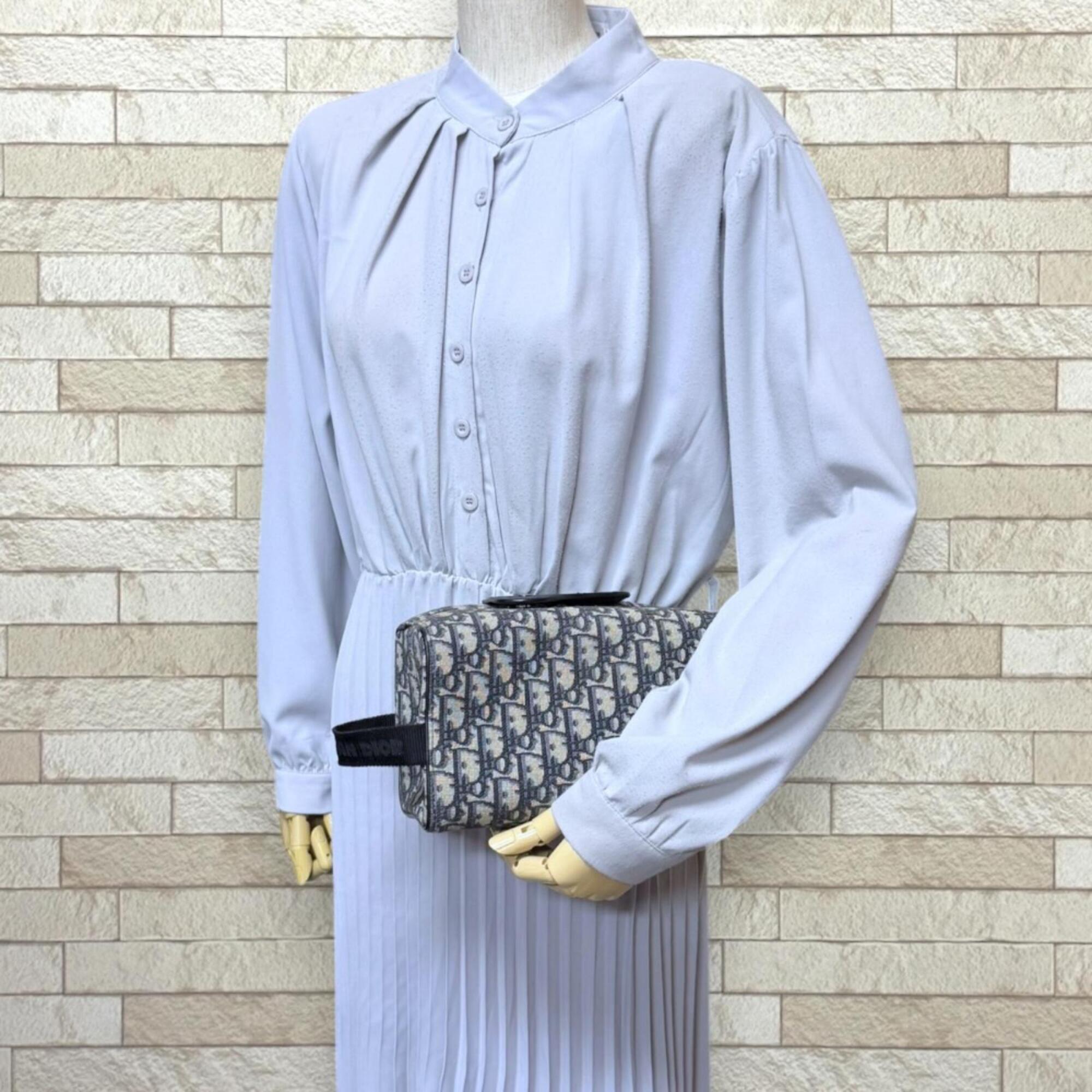 Christian Dior Beige Navy Leather Jacquard Handbag (Pre-Owned)