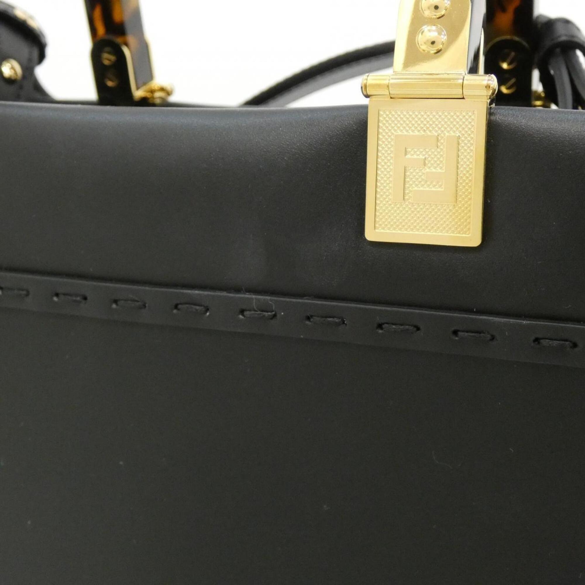 Fendi Black Leather Handbag (Pre-Owned)