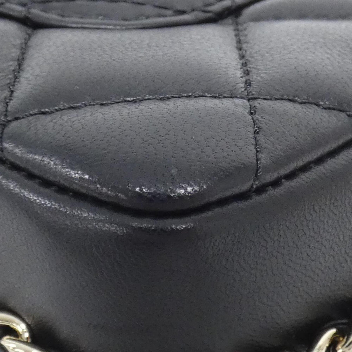 Chanel Black Artificial Pearl Leather Shoulder Bag (Pre-Owned)
