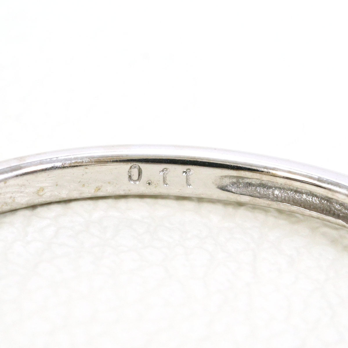 Unbranded White Gold White Gold (10K) Band Ring (Pre-Owned)
