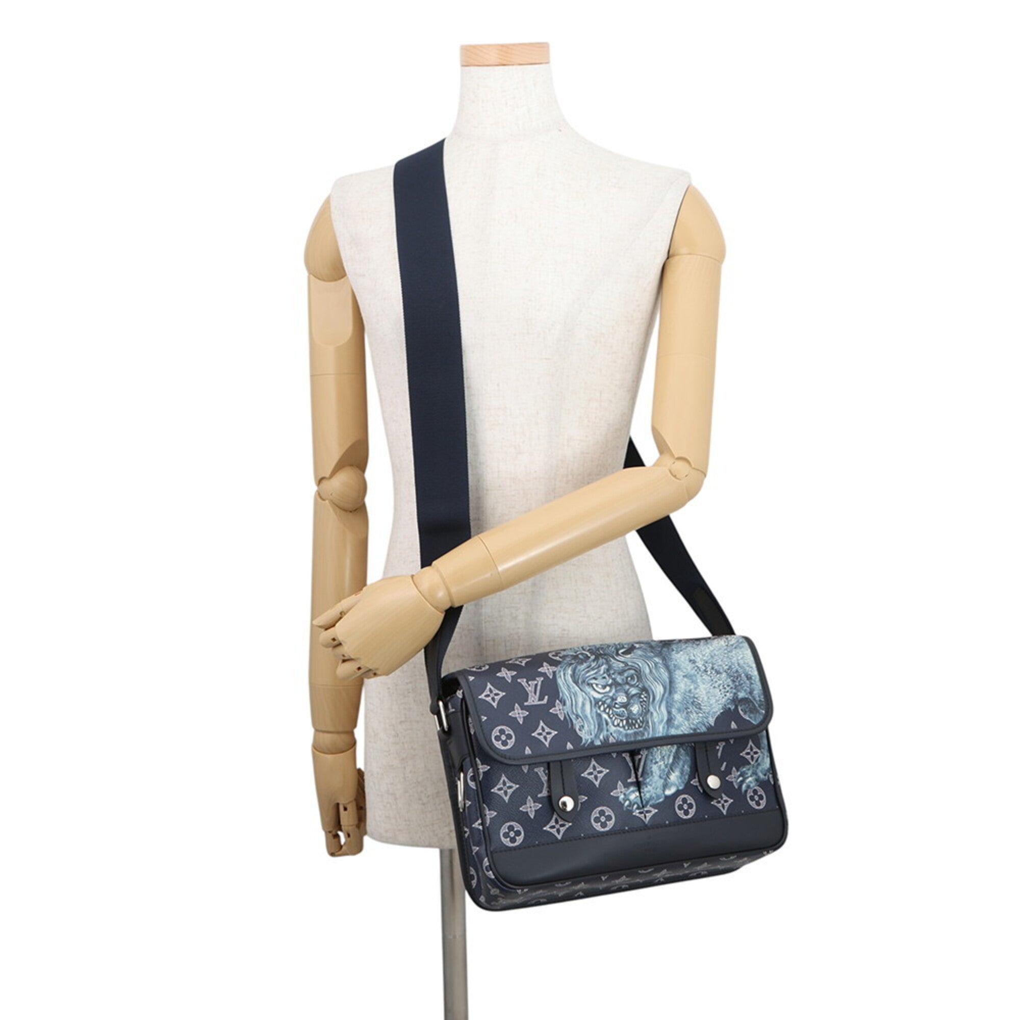 Louis Vuitton Monogram Navy Monogram Handbag Shoulder Bag (Pre-Owned)