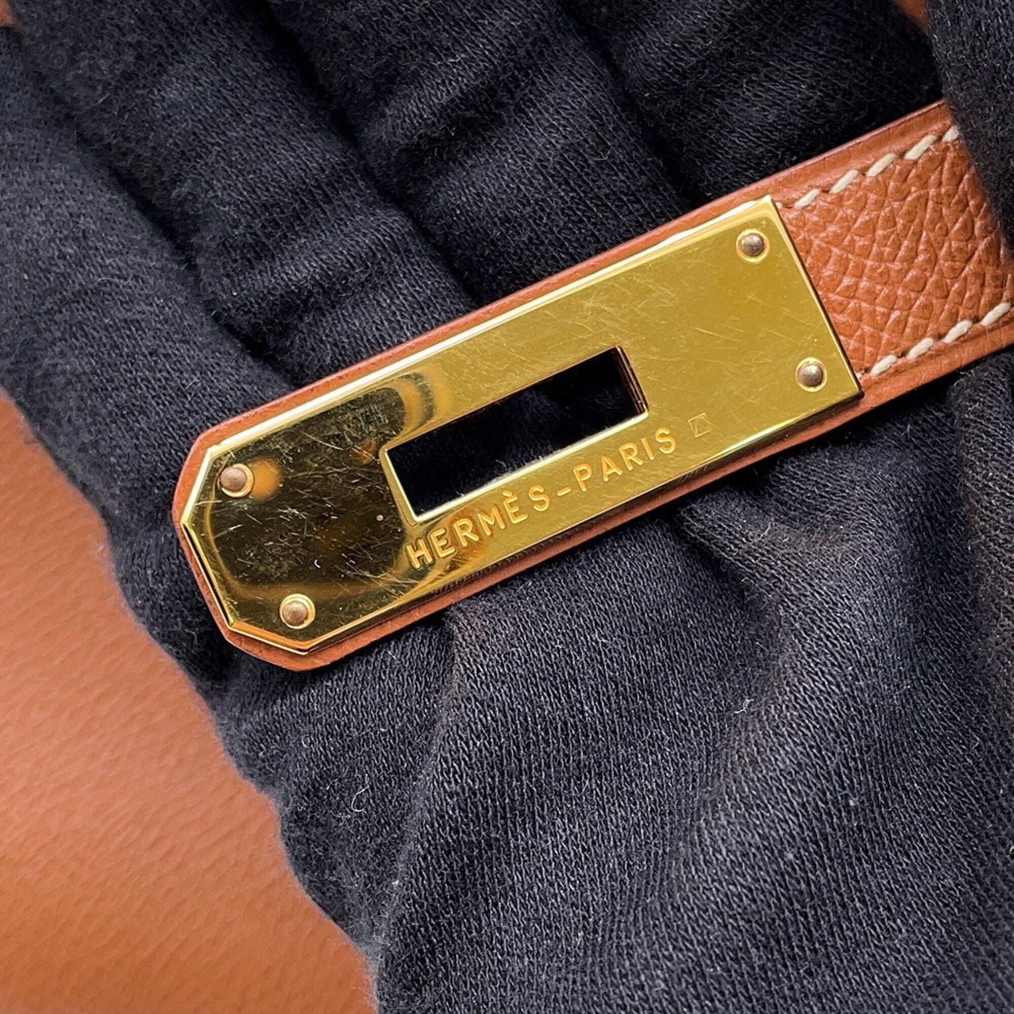 Hermes Beige Gold Gold Brown Courchevel Leather Handbag (Pre-Owned)
