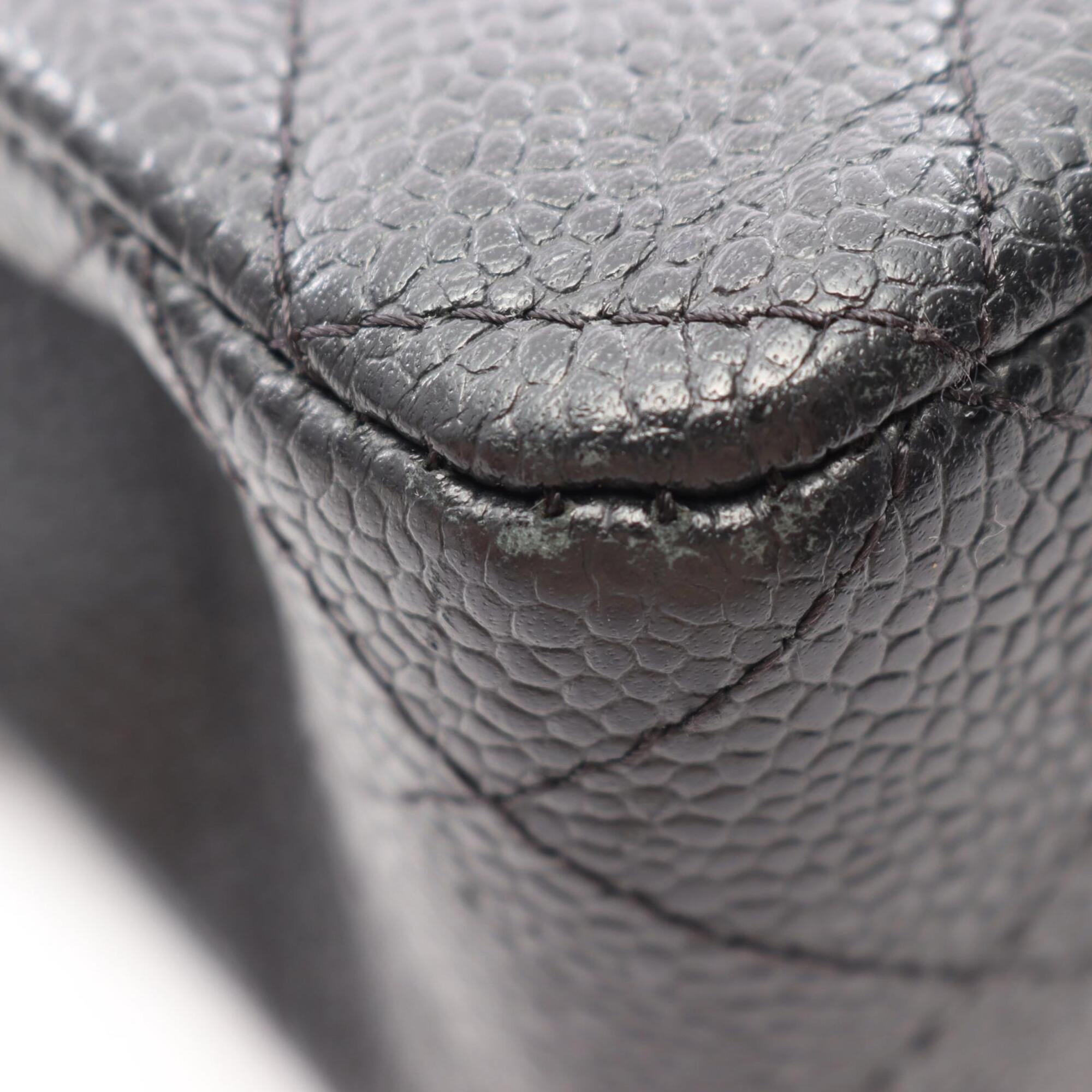 Chanel Black Grained Calfskin Handbag Shoulder Bag (Pre-Owned)