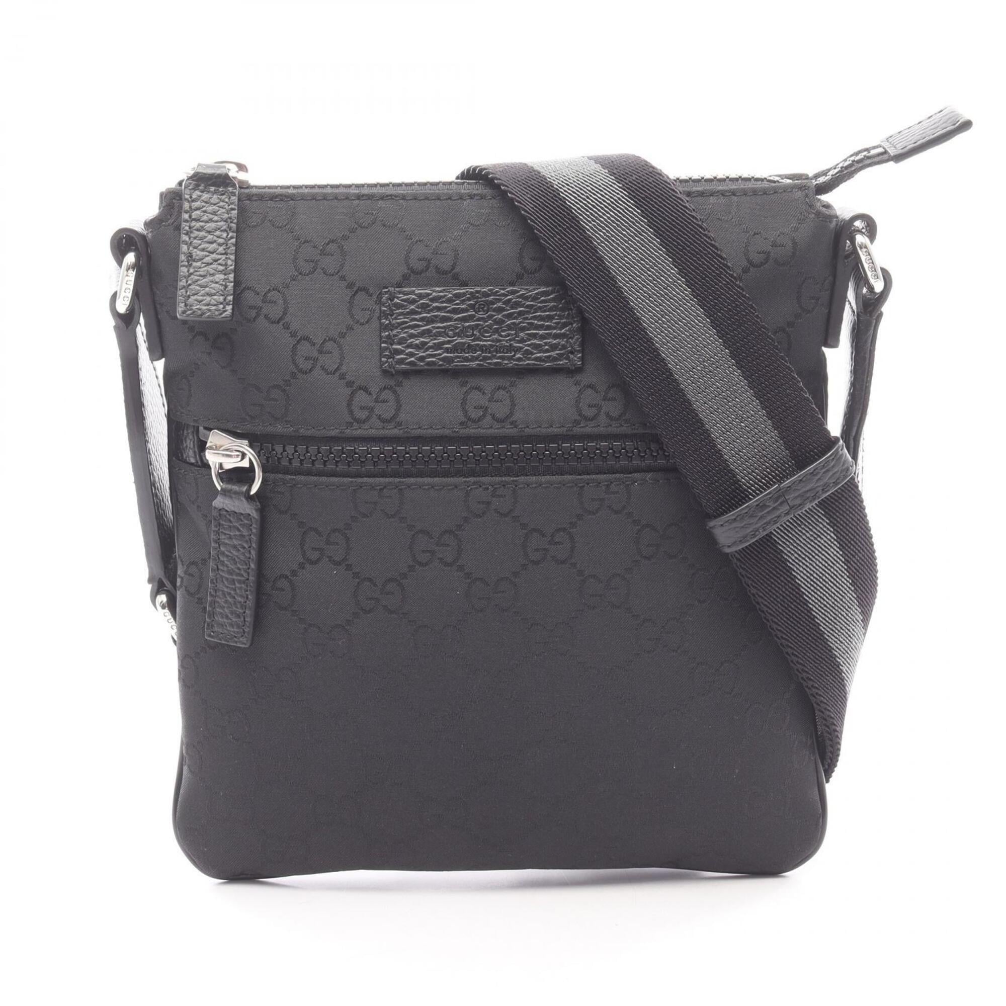 Gucci Black Nylon Leather Shoulder Bag (Pre-Owned)