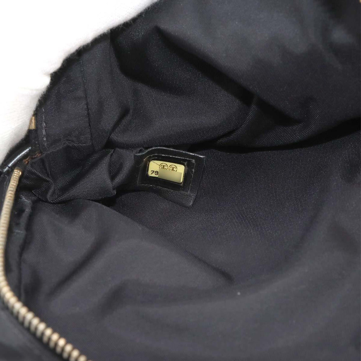 Chanel New Travel Line Black New Travel Line Handbag Shoulder Bag (Pre-Owned)