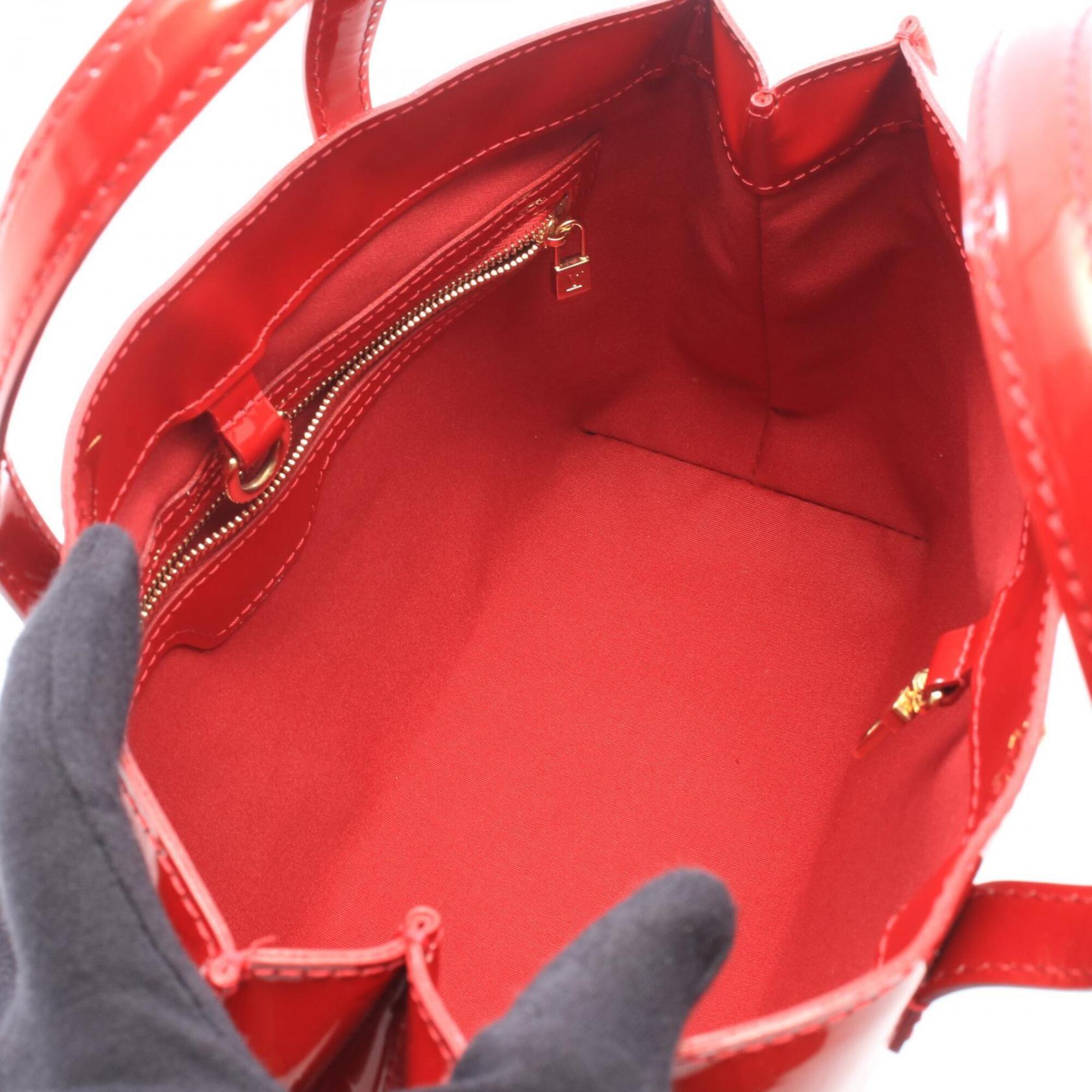 Louis Vuitton Pomme D'amour Red Color Vernis Handbag (Pre-Owned)